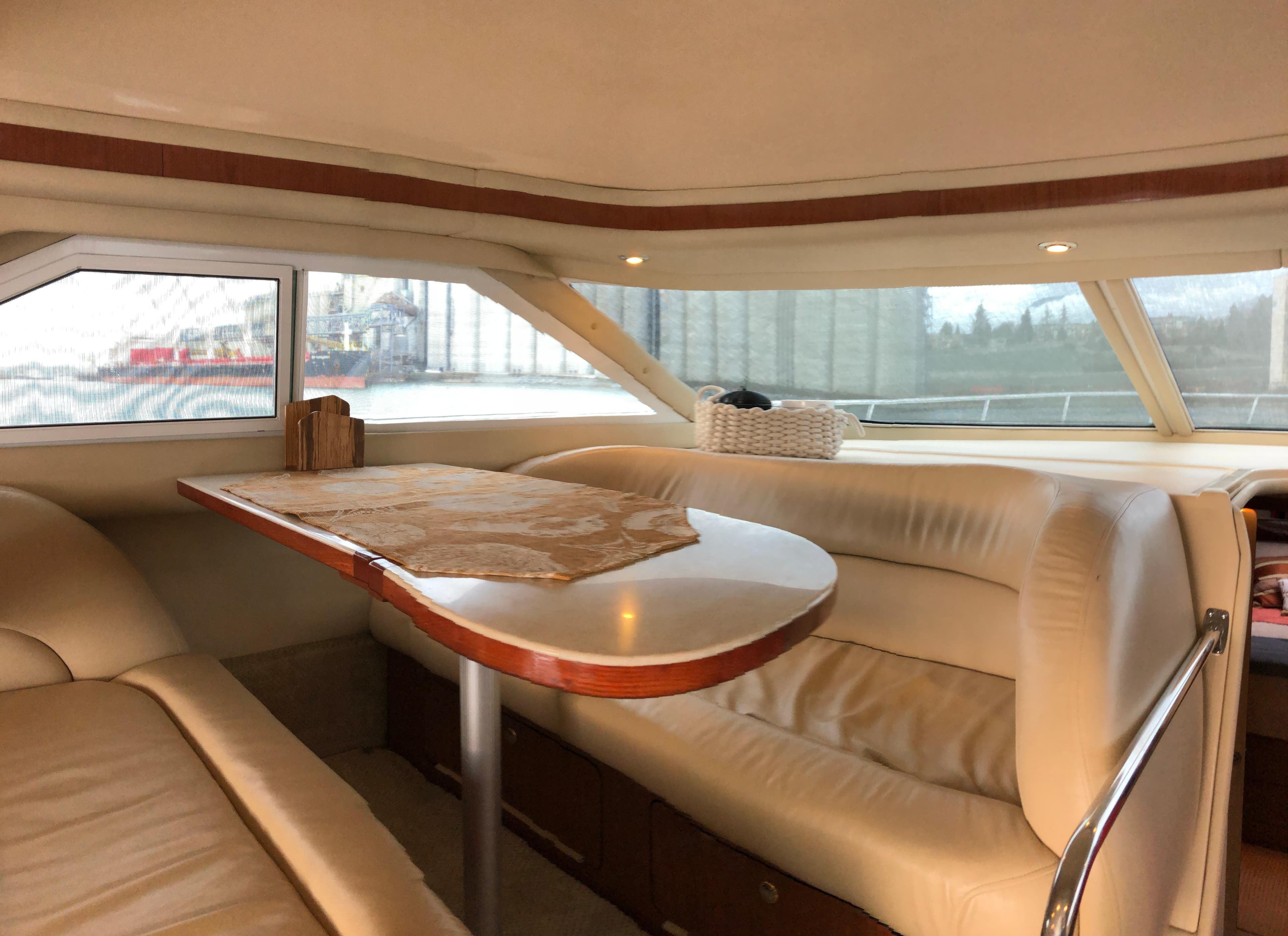 2002 Sea Ray 400 Sedan Bridge