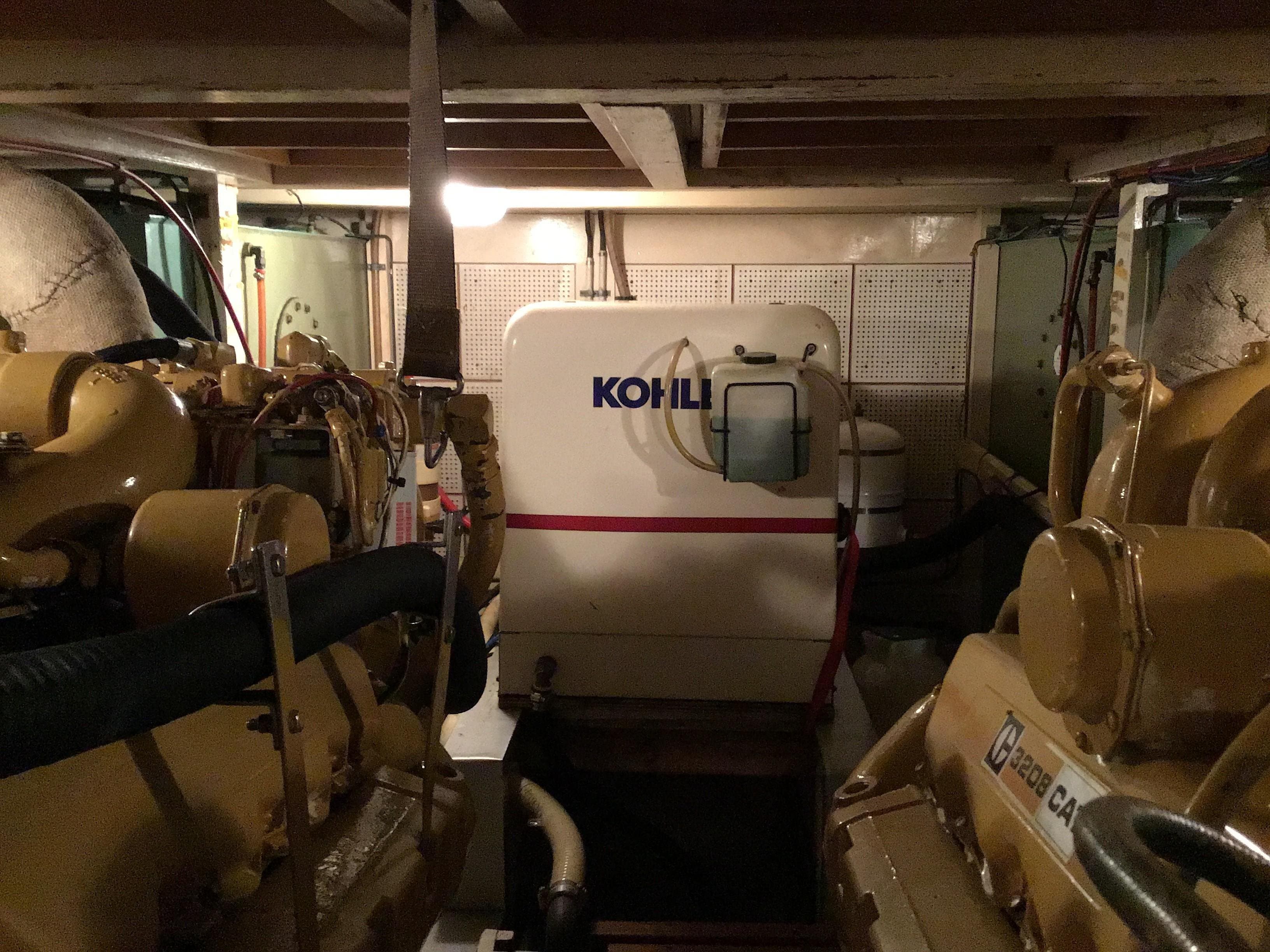 1983 Grand Banks Classic