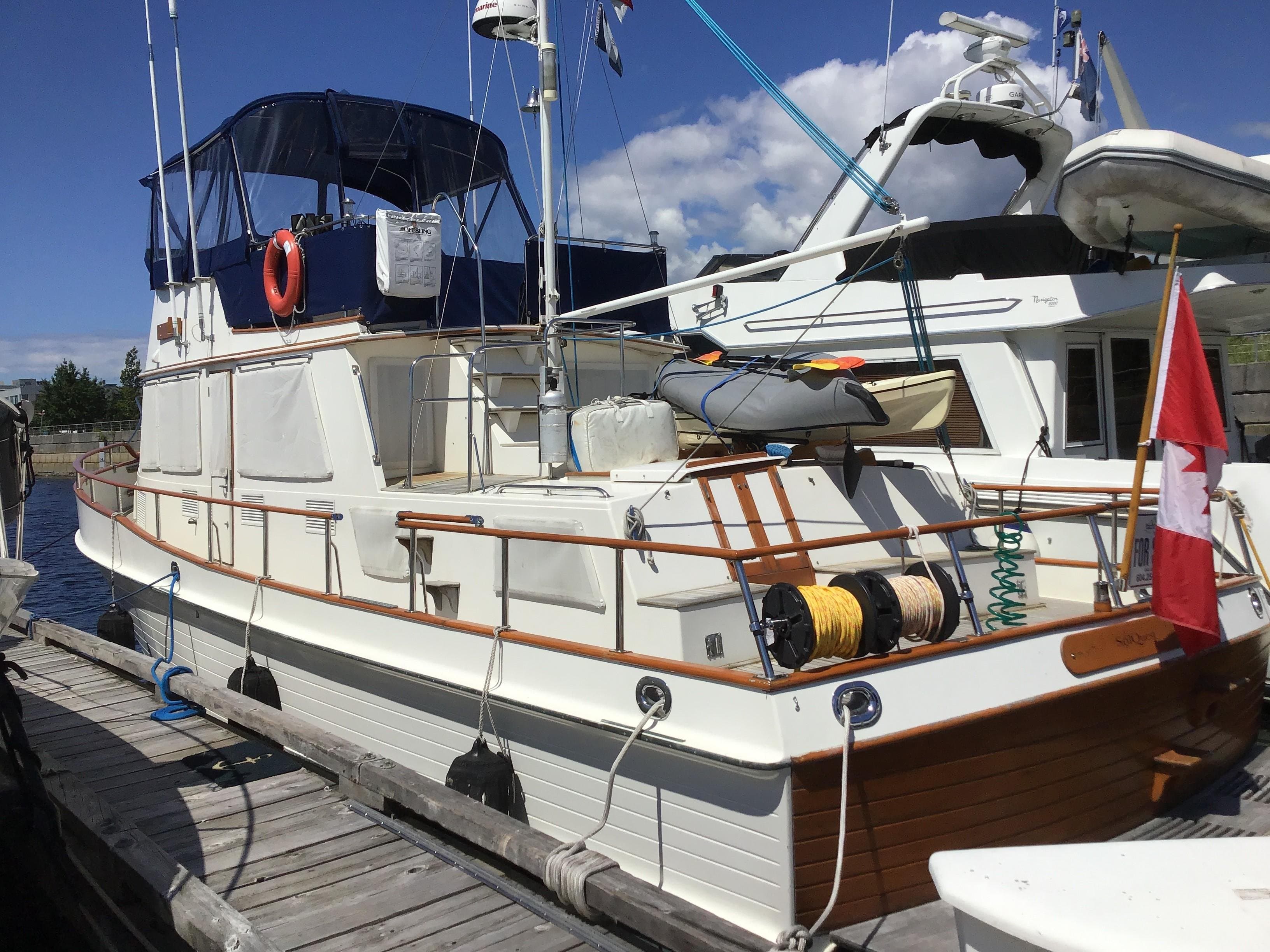 1983 Grand Banks Classic