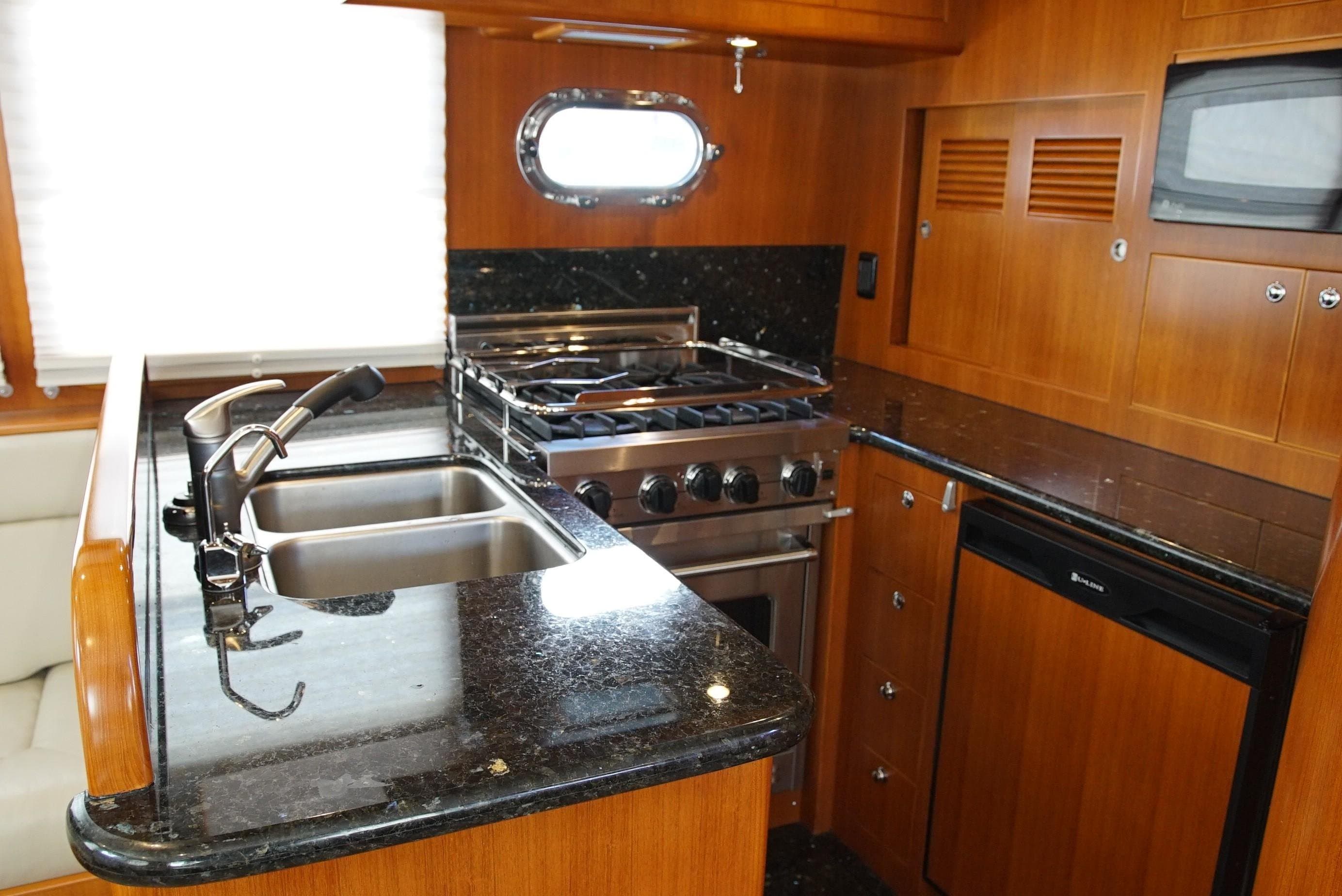 2009 Nordhavn 43