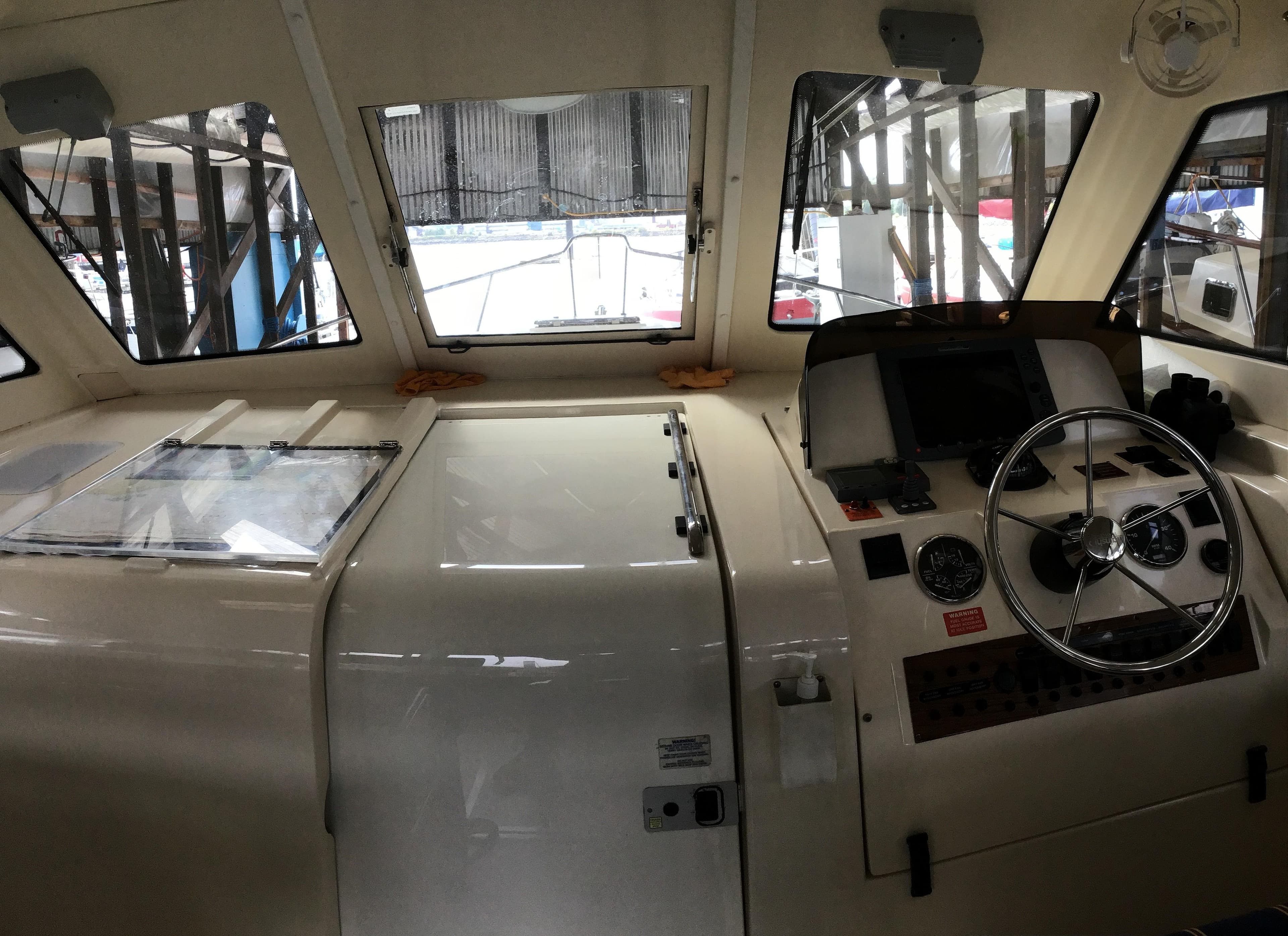 2006 Mainship Run Runner II 34