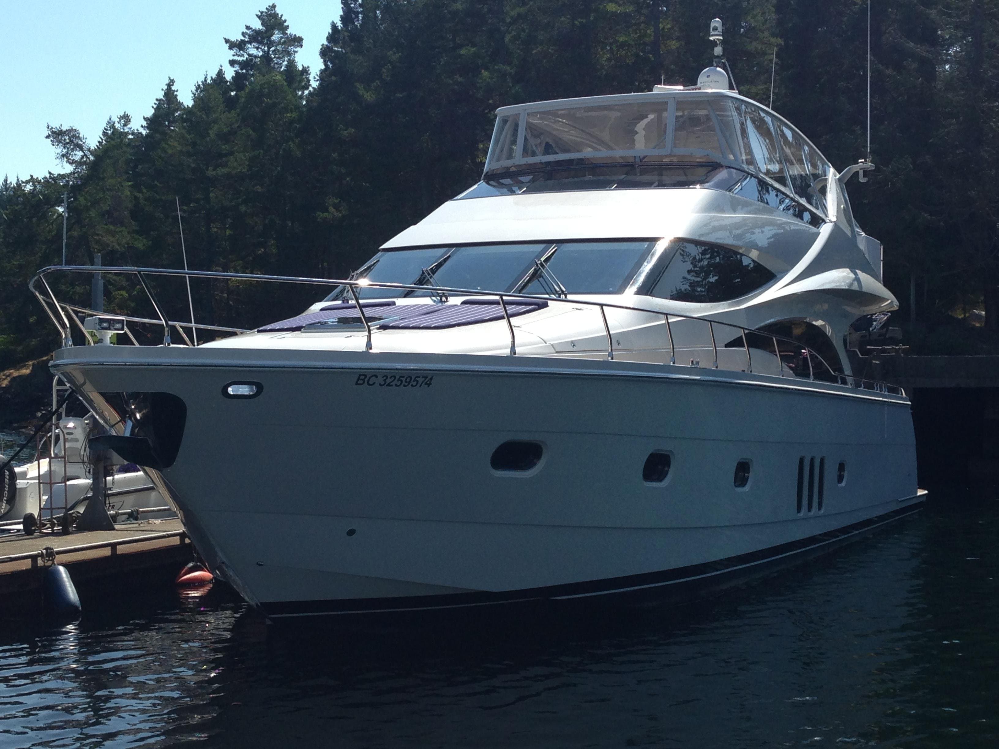 2007 Marquis 65