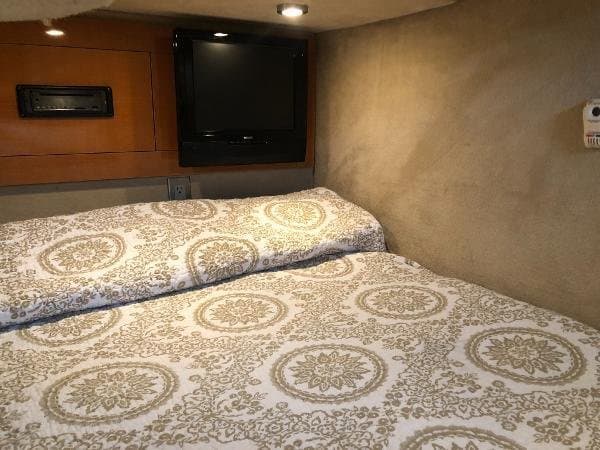 2011 Chaparral 290 Signature
