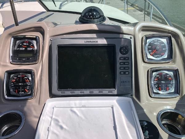 2011 Chaparral 290 Signature