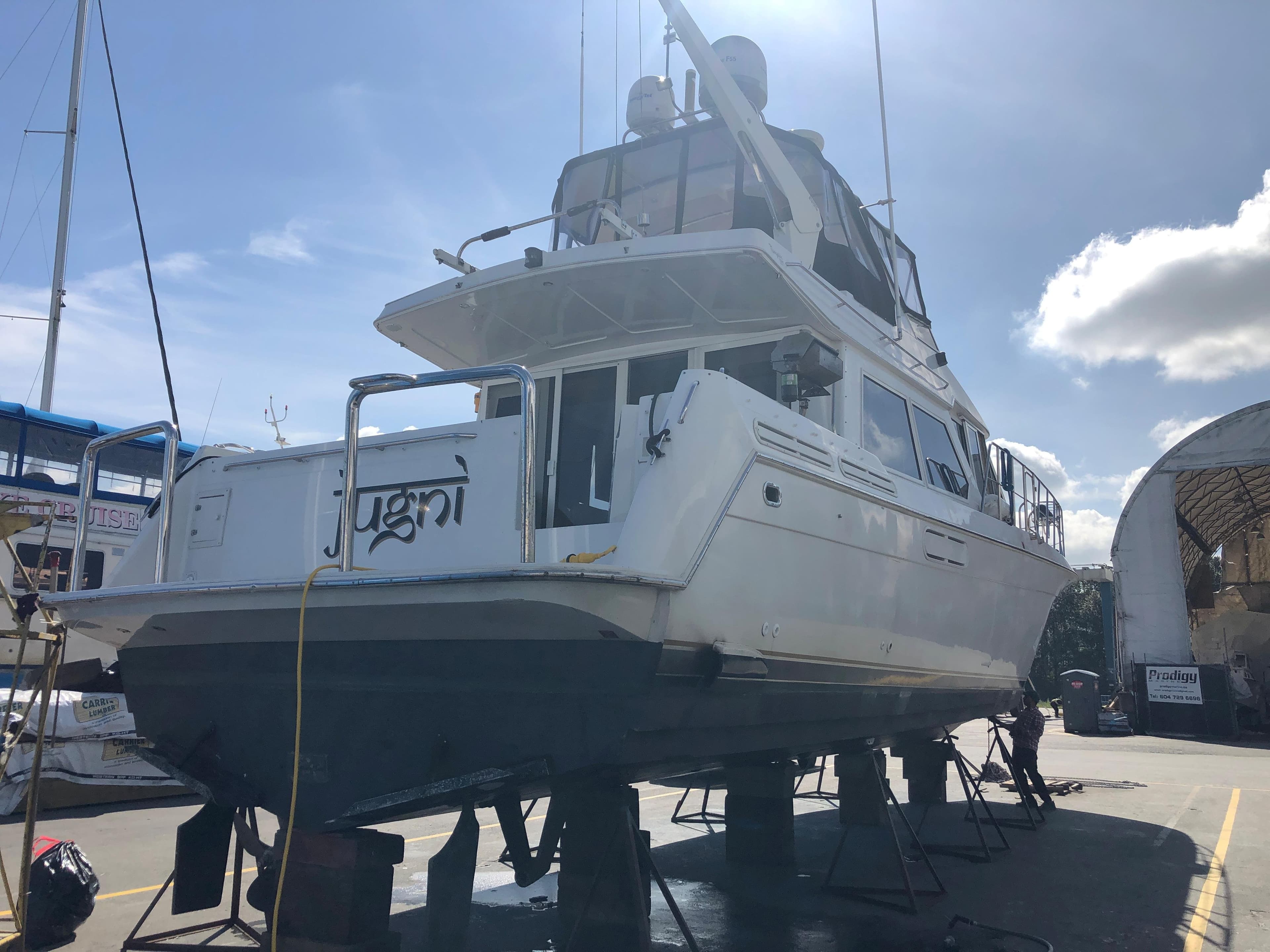 1999 Navigator 5300