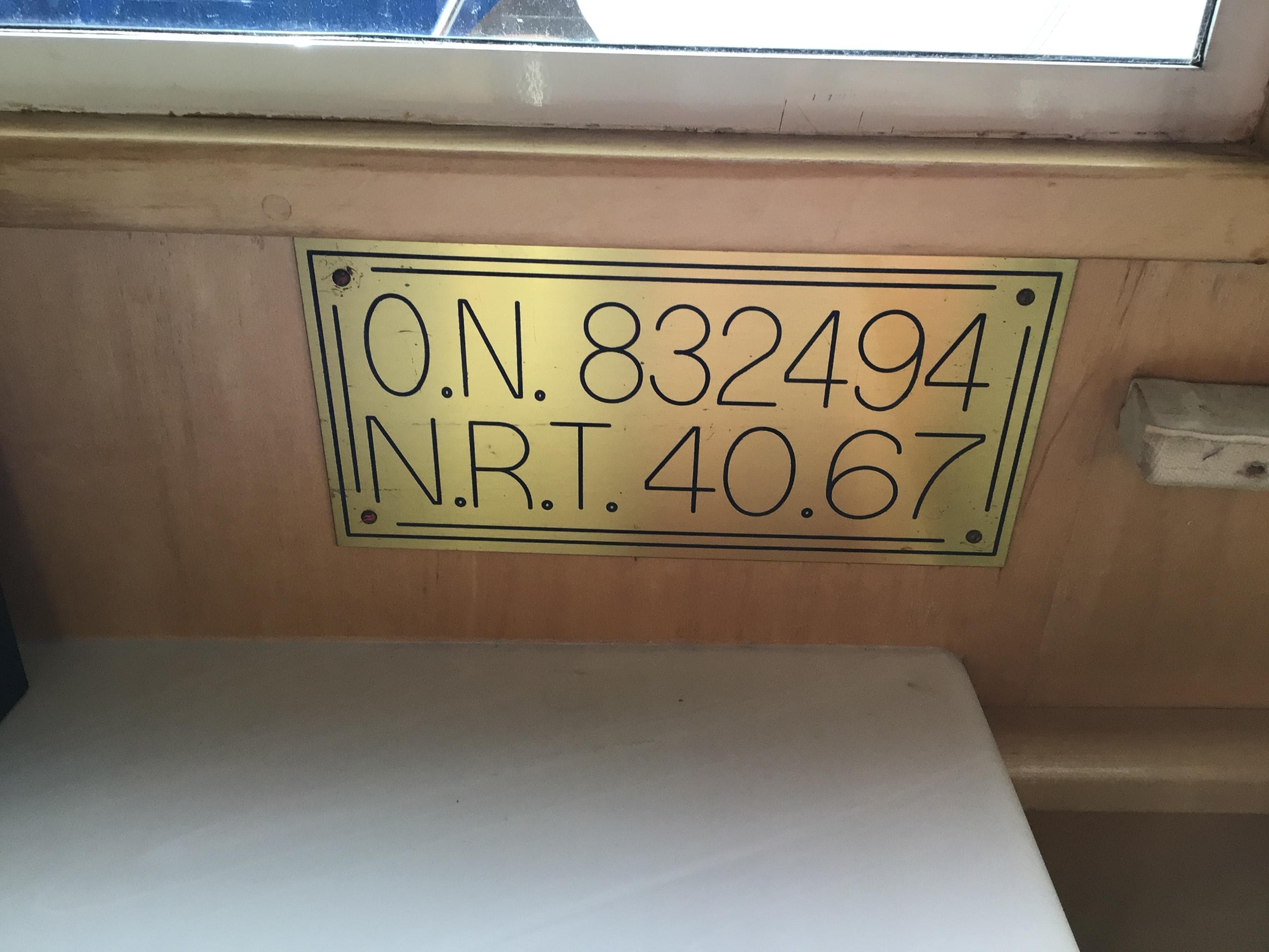 1999 Navigator 5300