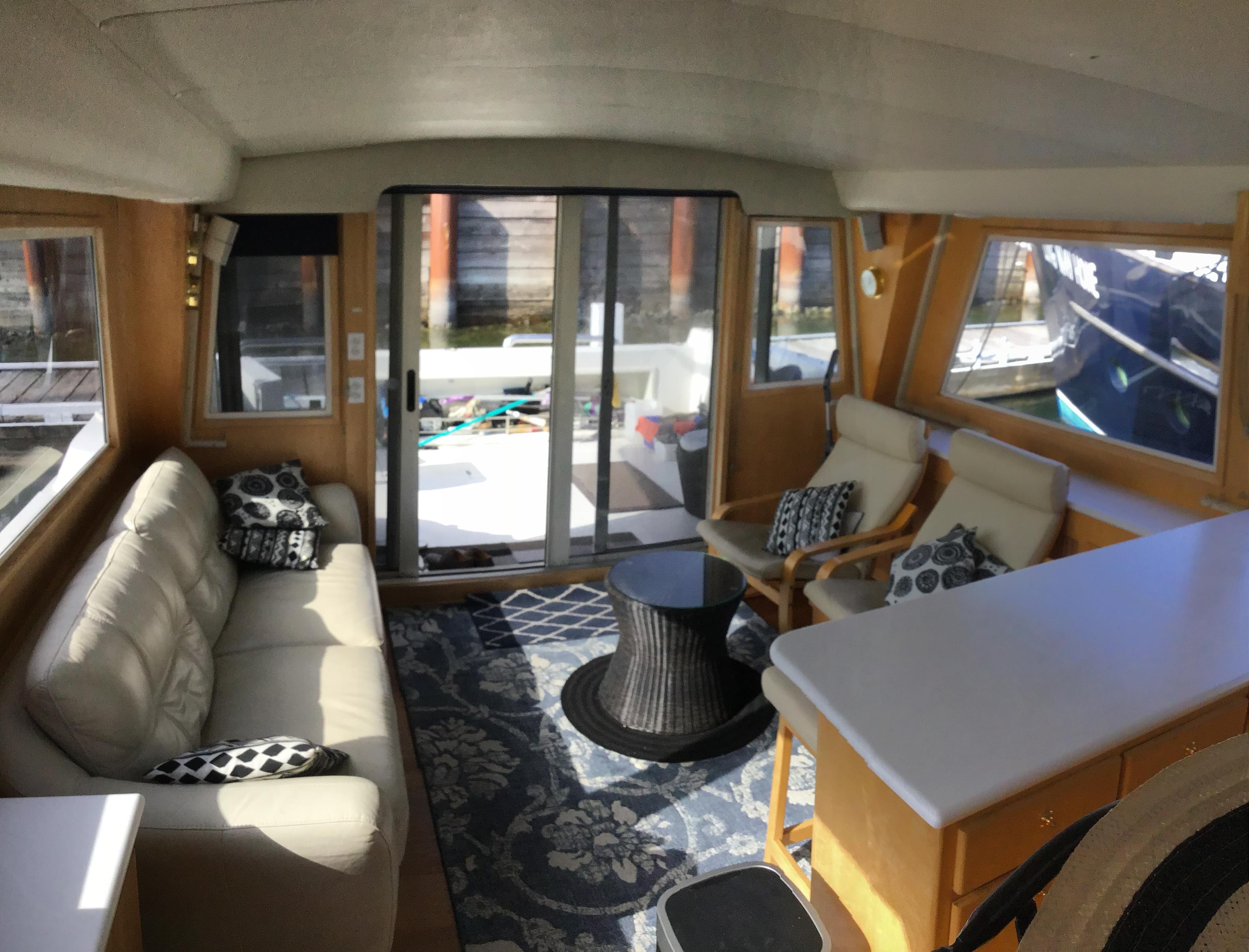 1999 Navigator 5300