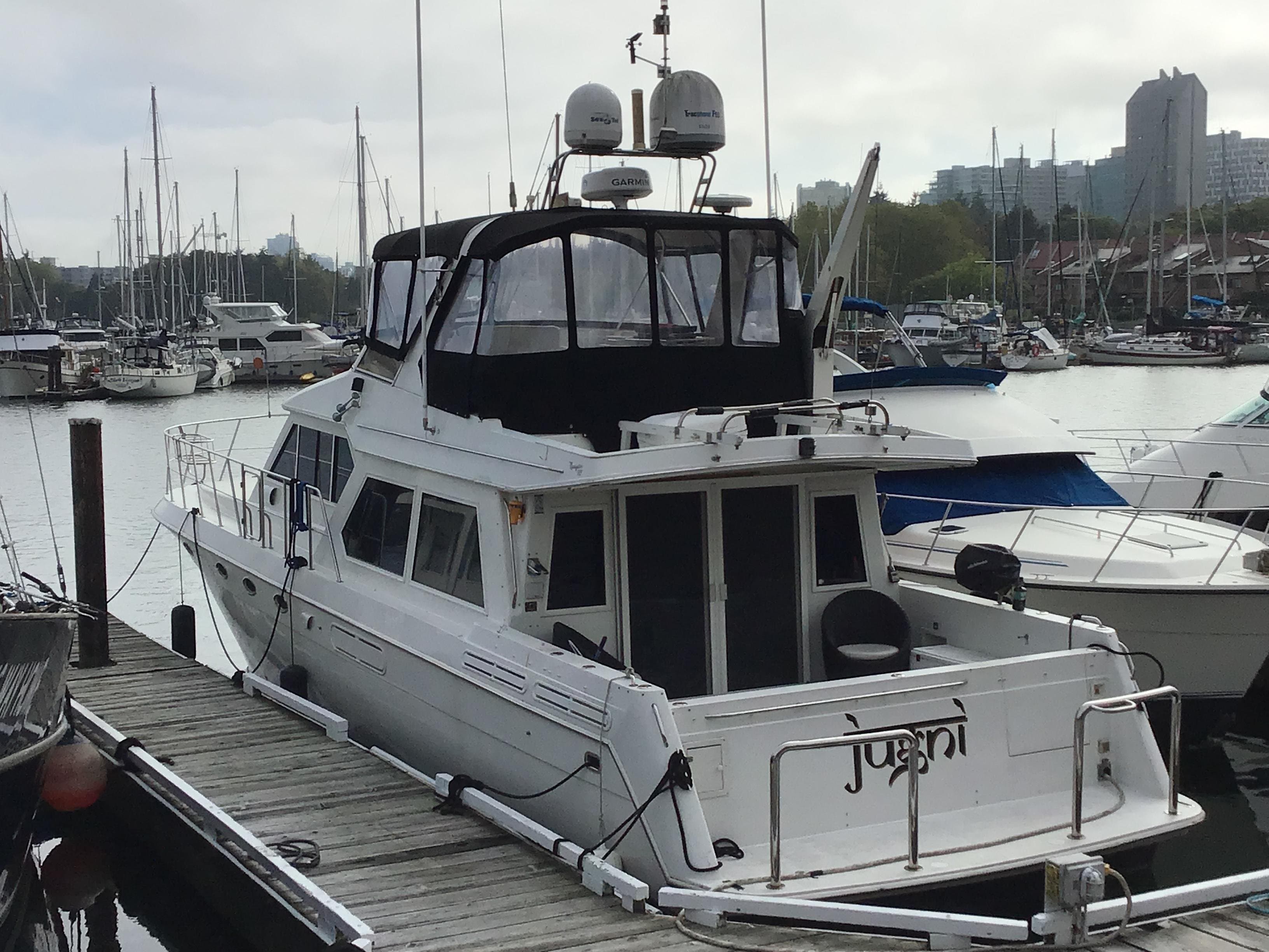 1999 Navigator 5300