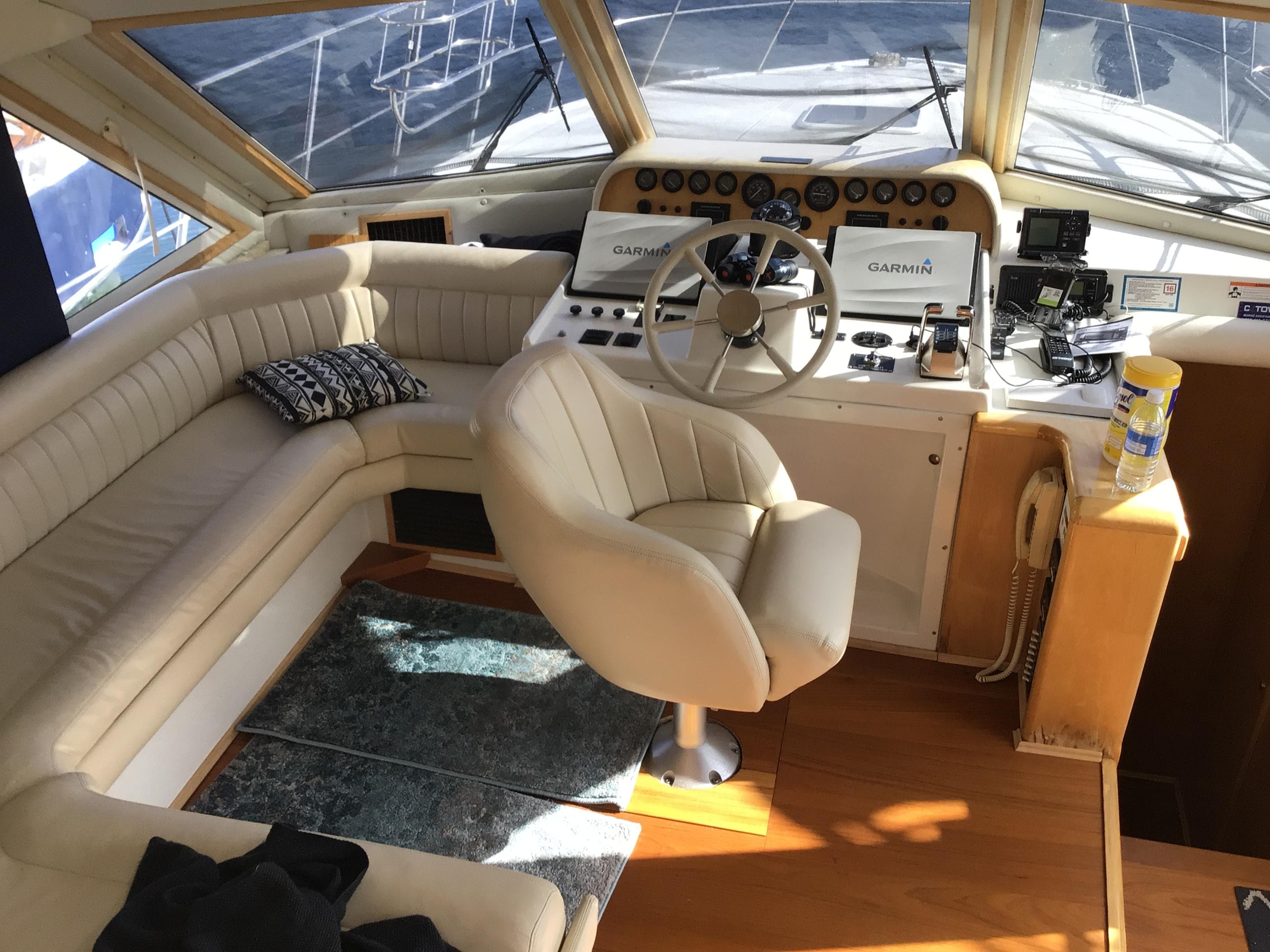 1999 Navigator 5300