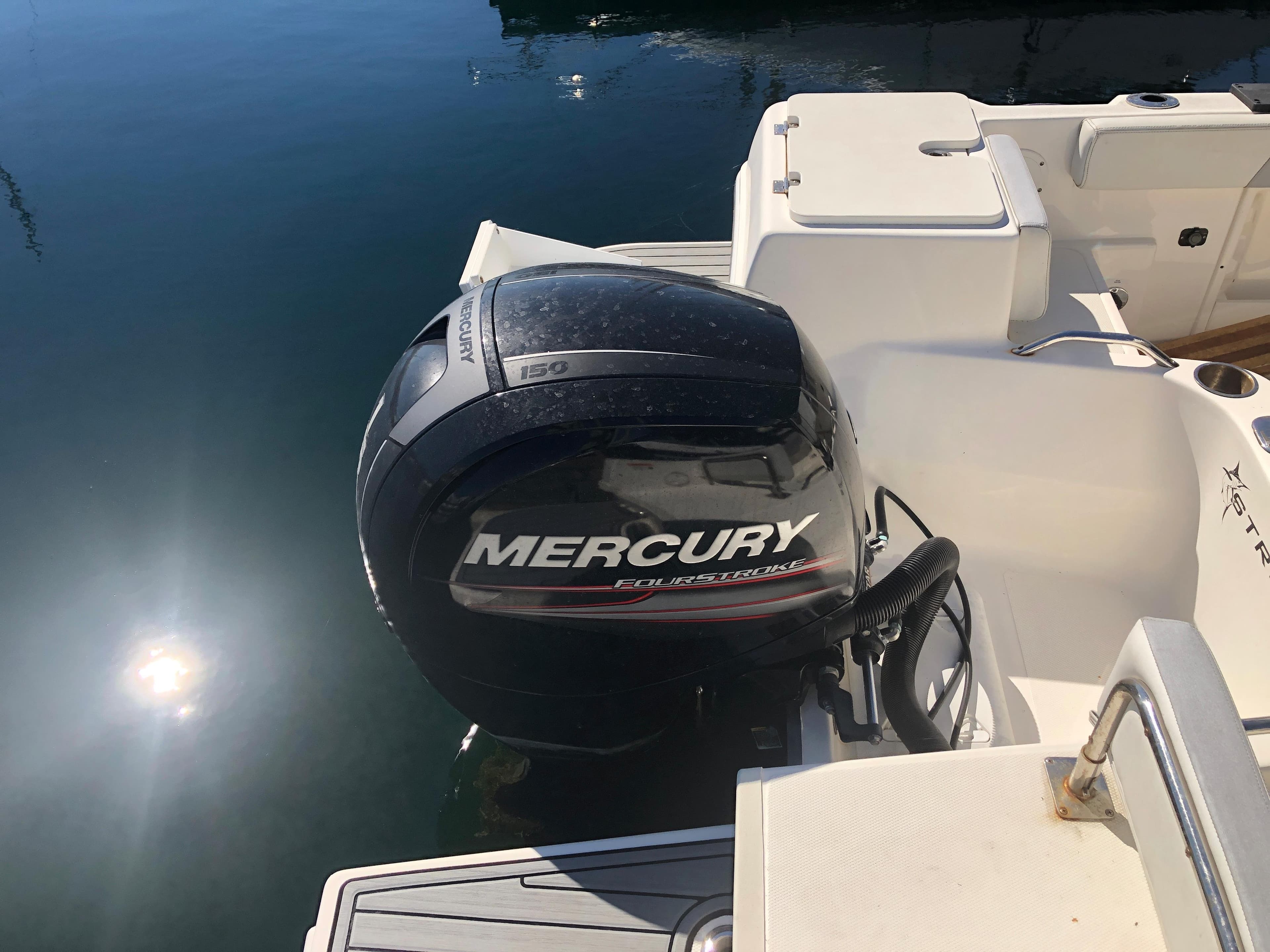 2015 Seaswirl Striper 200 WA