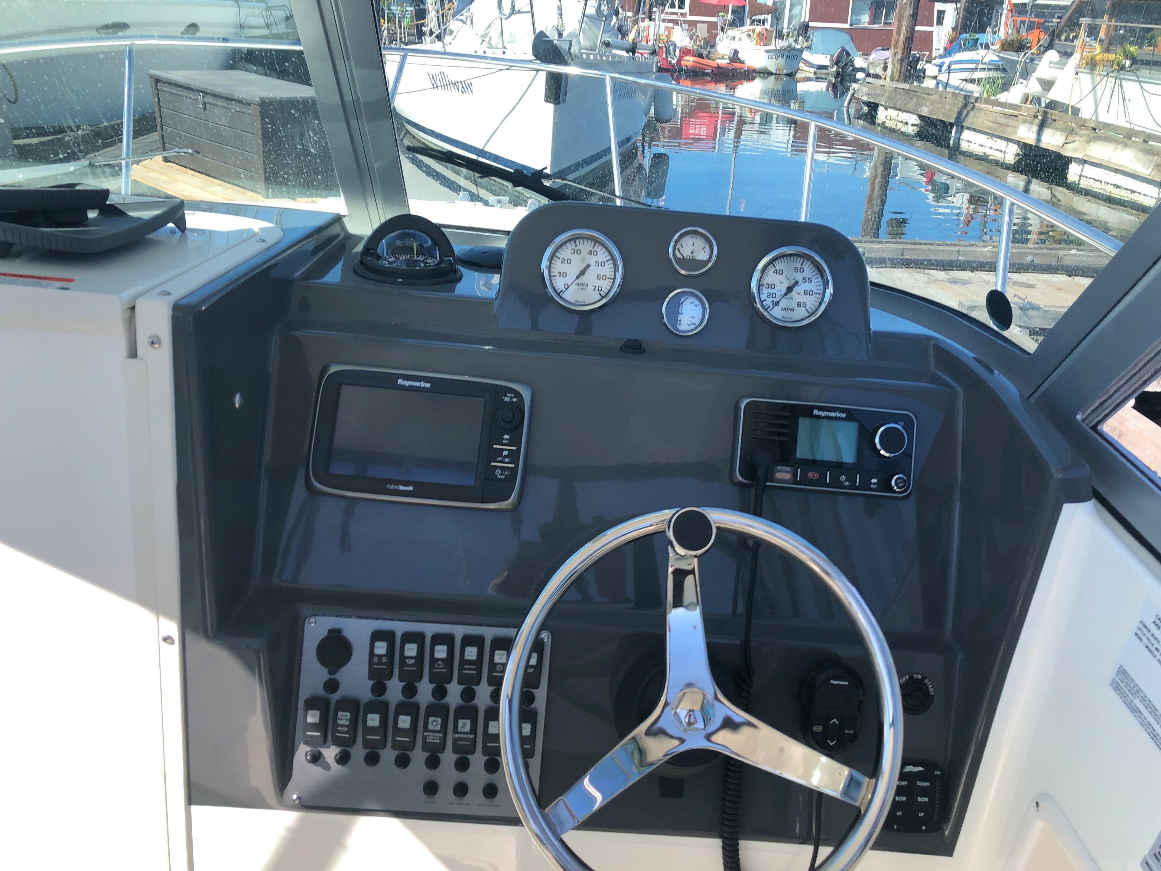 2015 Seaswirl Striper 200 WA