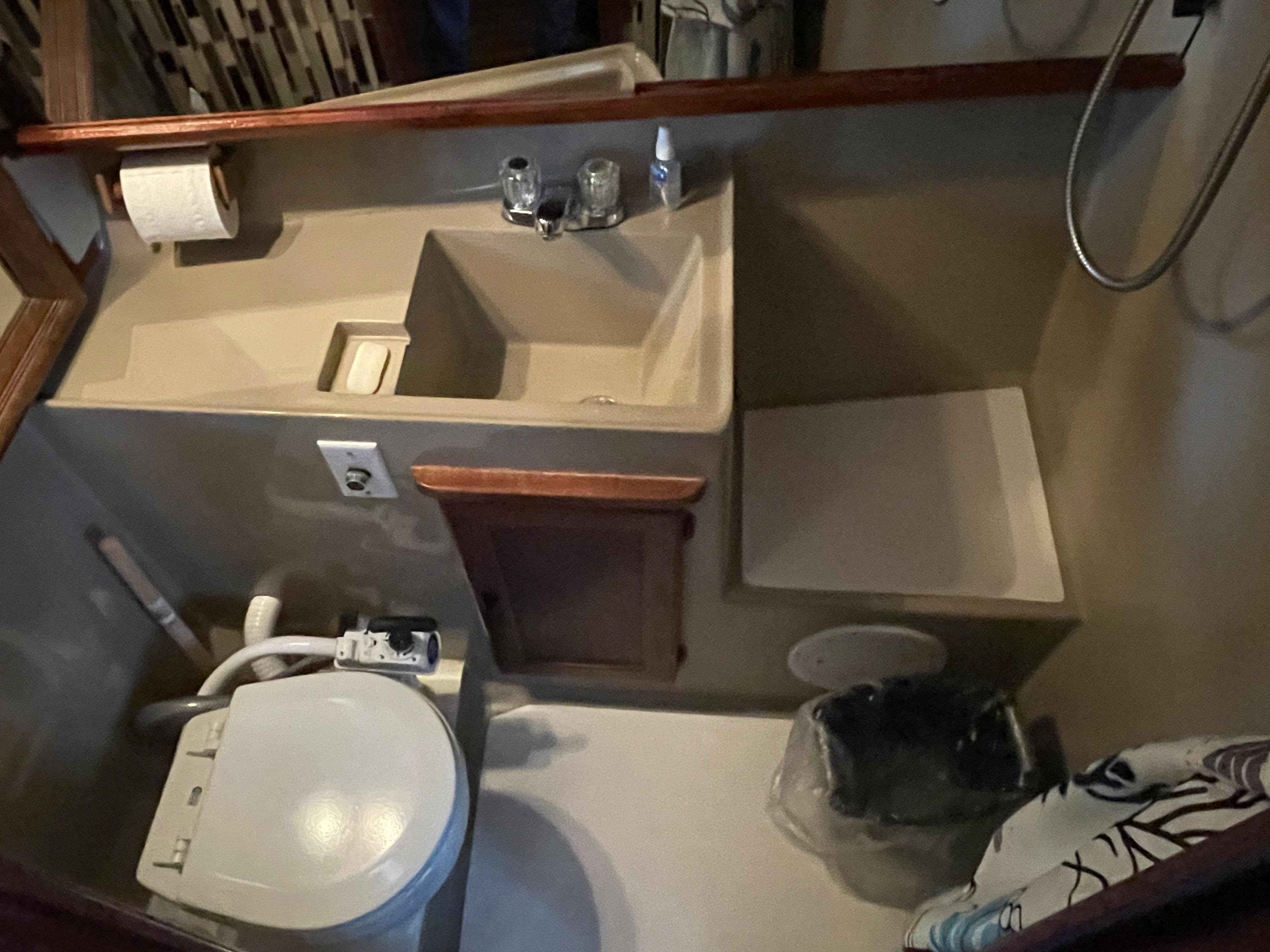 1986 Bayliner 3270 Motoryacht