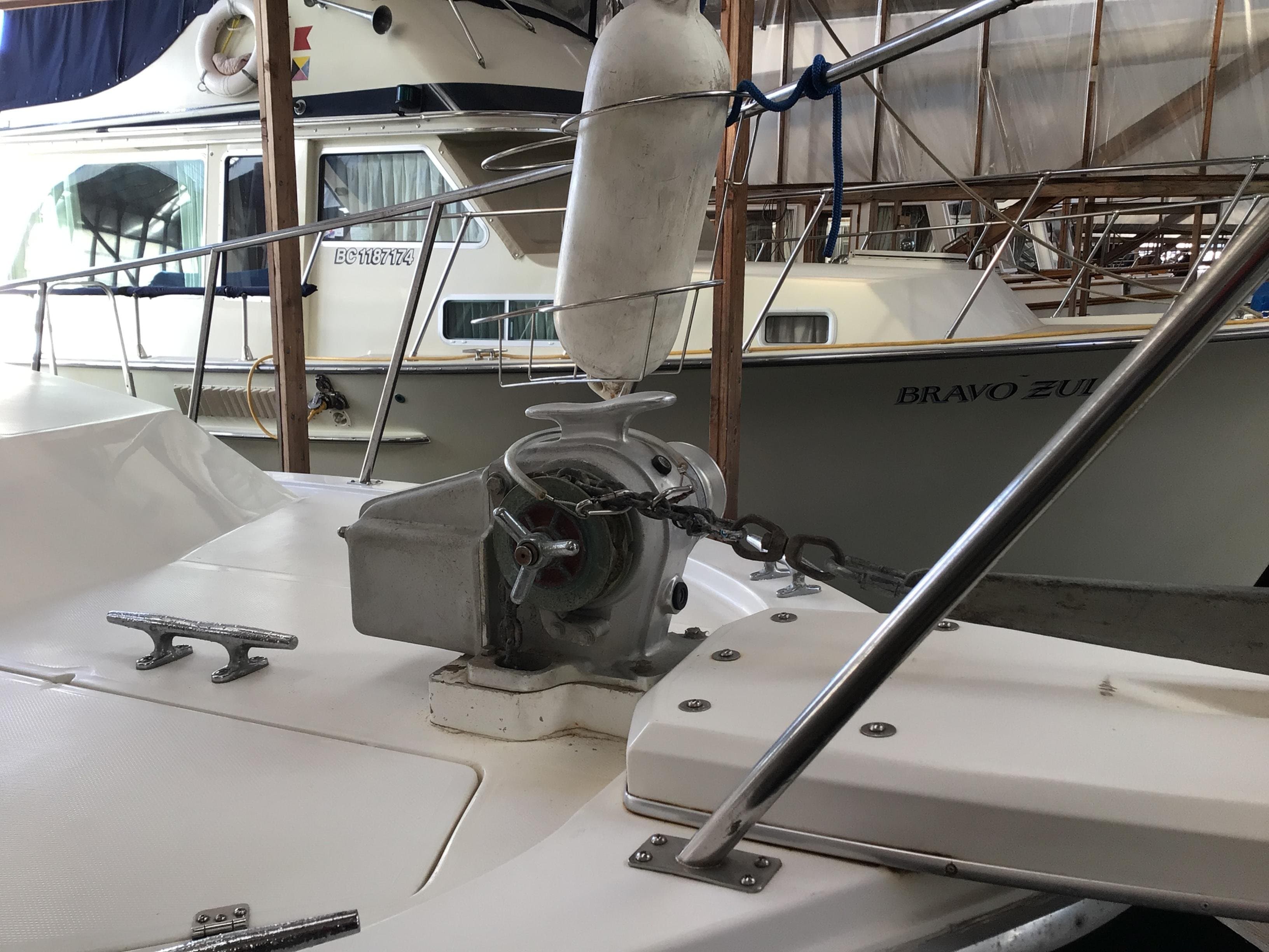 1986 Bayliner 3270 Motoryacht