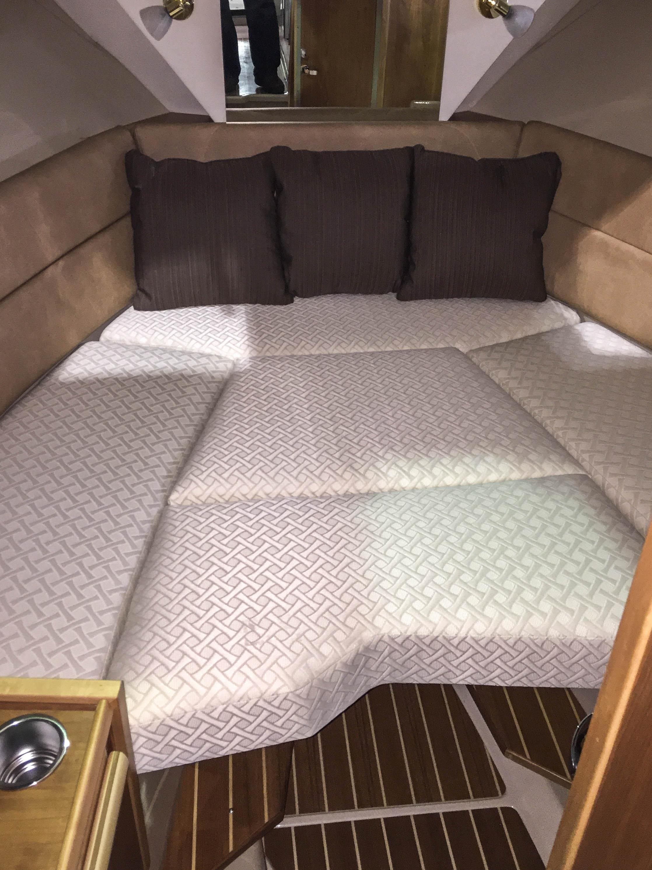2017 Cutwater 28