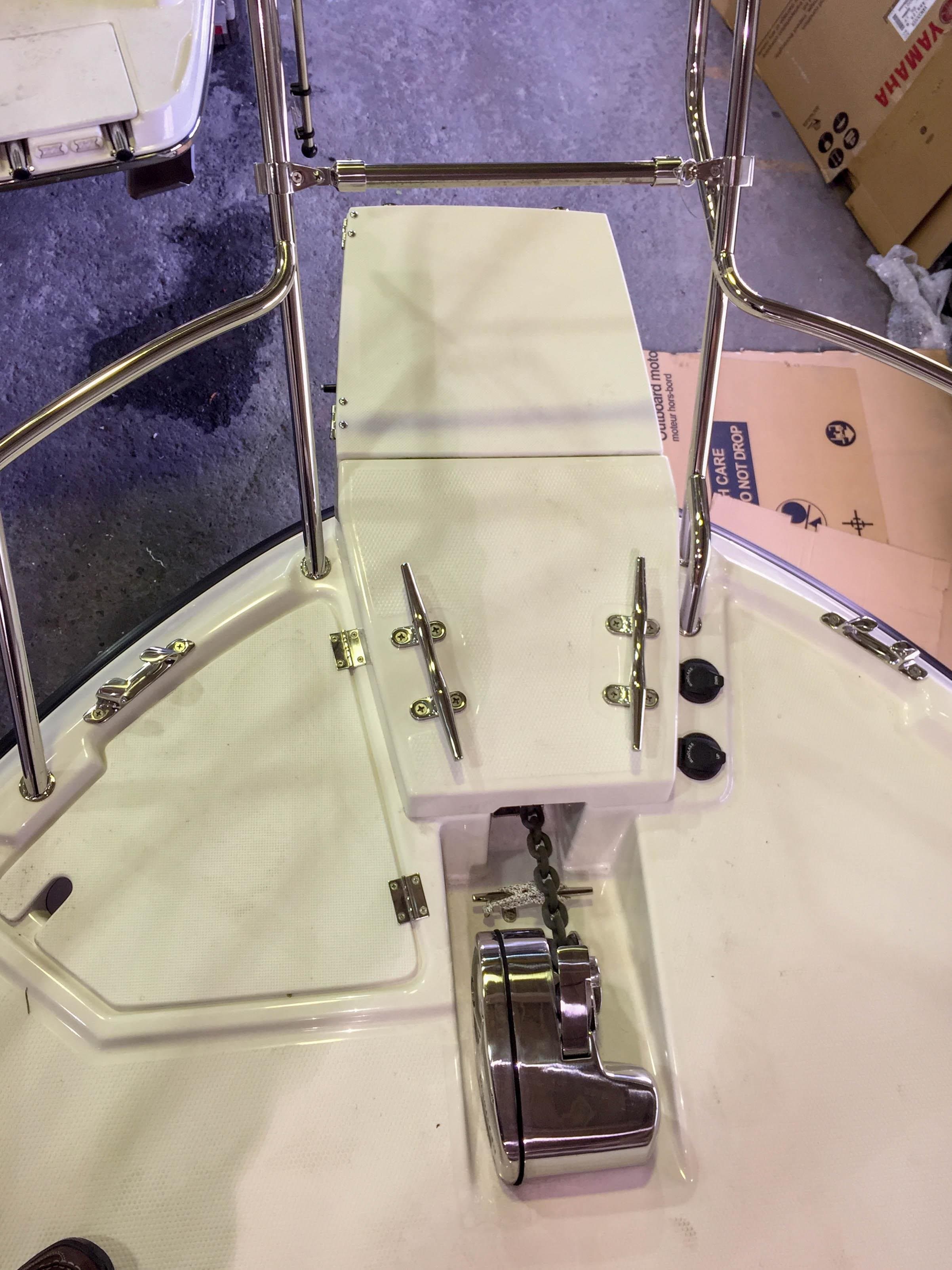 2017 Cutwater 28