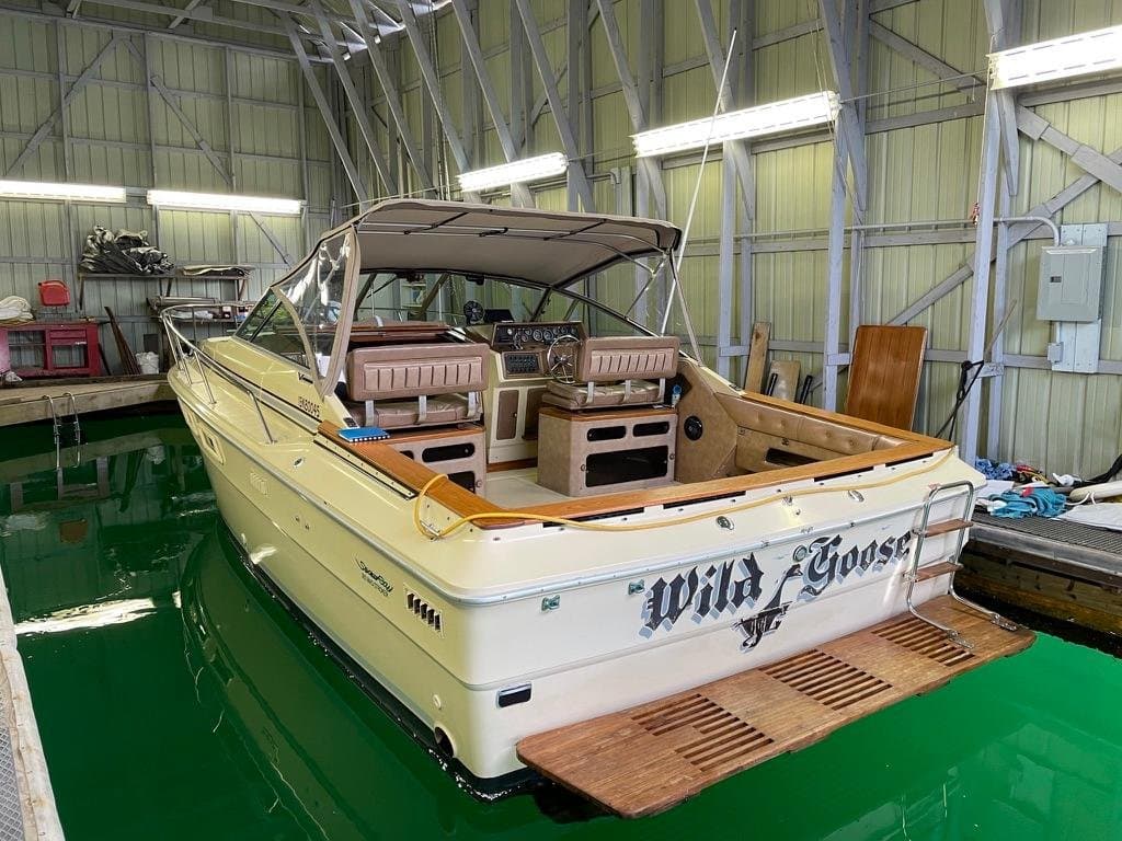 1980 Sea Ray 31 Vanguard