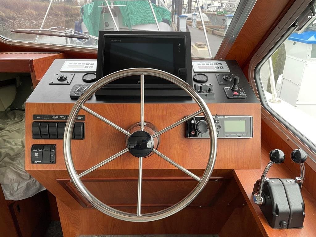 2019 Commander 30/32