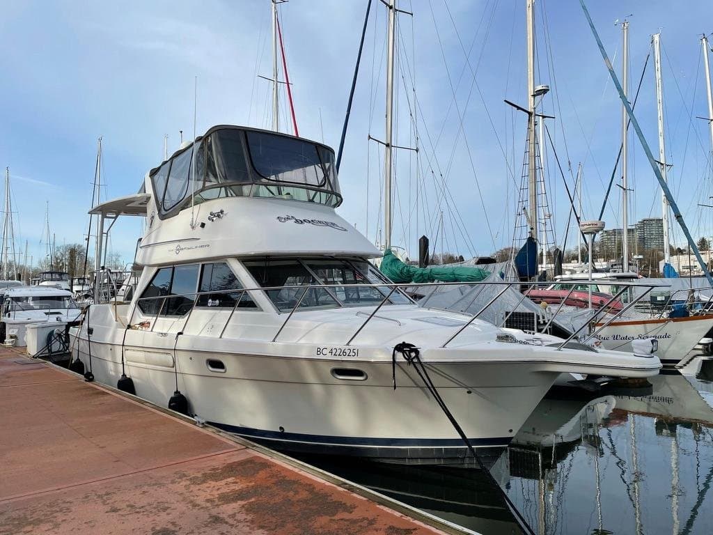 1998 Bayliner 4087 Aft Cabin Motoryacht