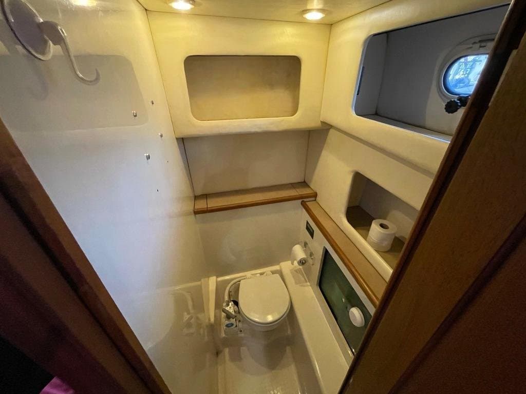 1998 Bayliner 4087 Aft Cabin Motoryacht