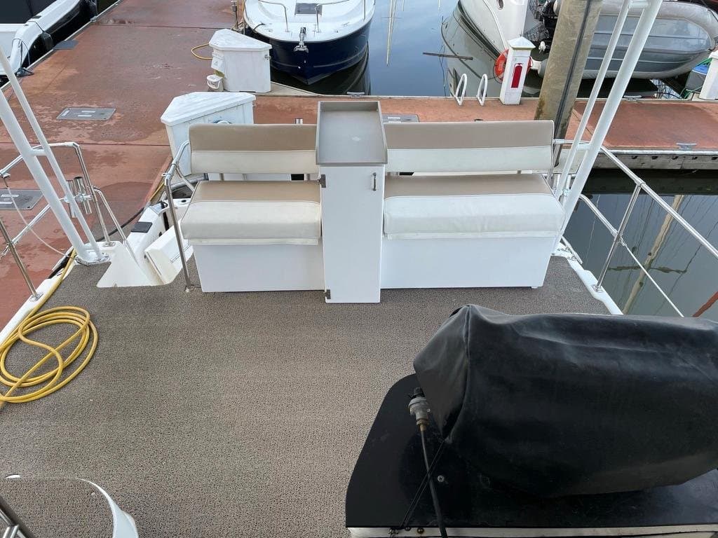 1998 Bayliner 4087 Aft Cabin Motoryacht