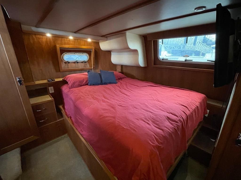 1998 Bayliner 4087 Aft Cabin Motoryacht