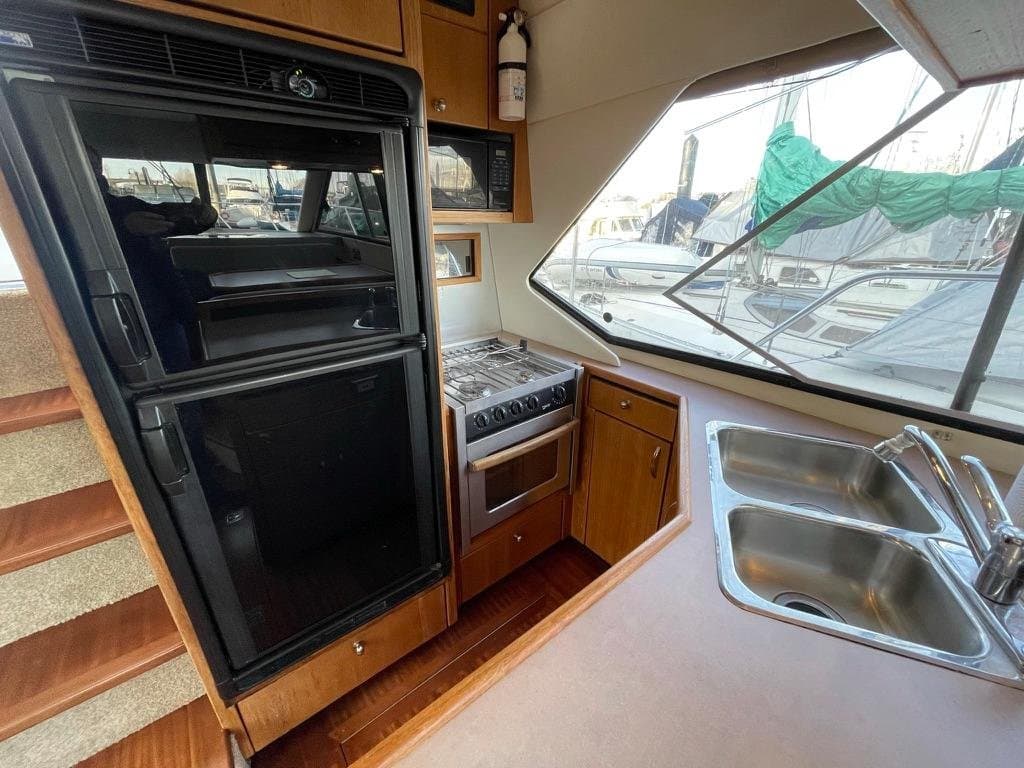 1998 Bayliner 4087 Aft Cabin Motoryacht