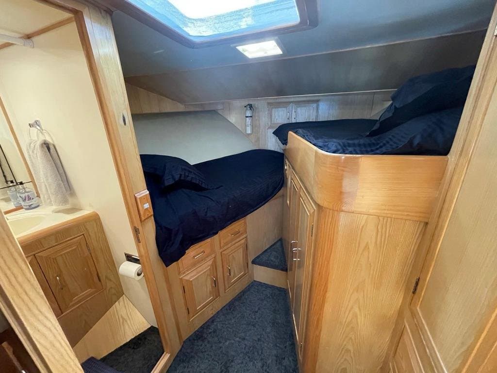 1990 Ocean Alexander 440