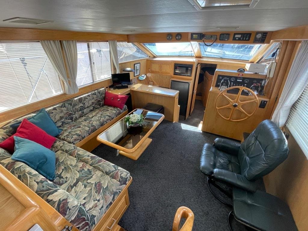 1990 Ocean Alexander 440