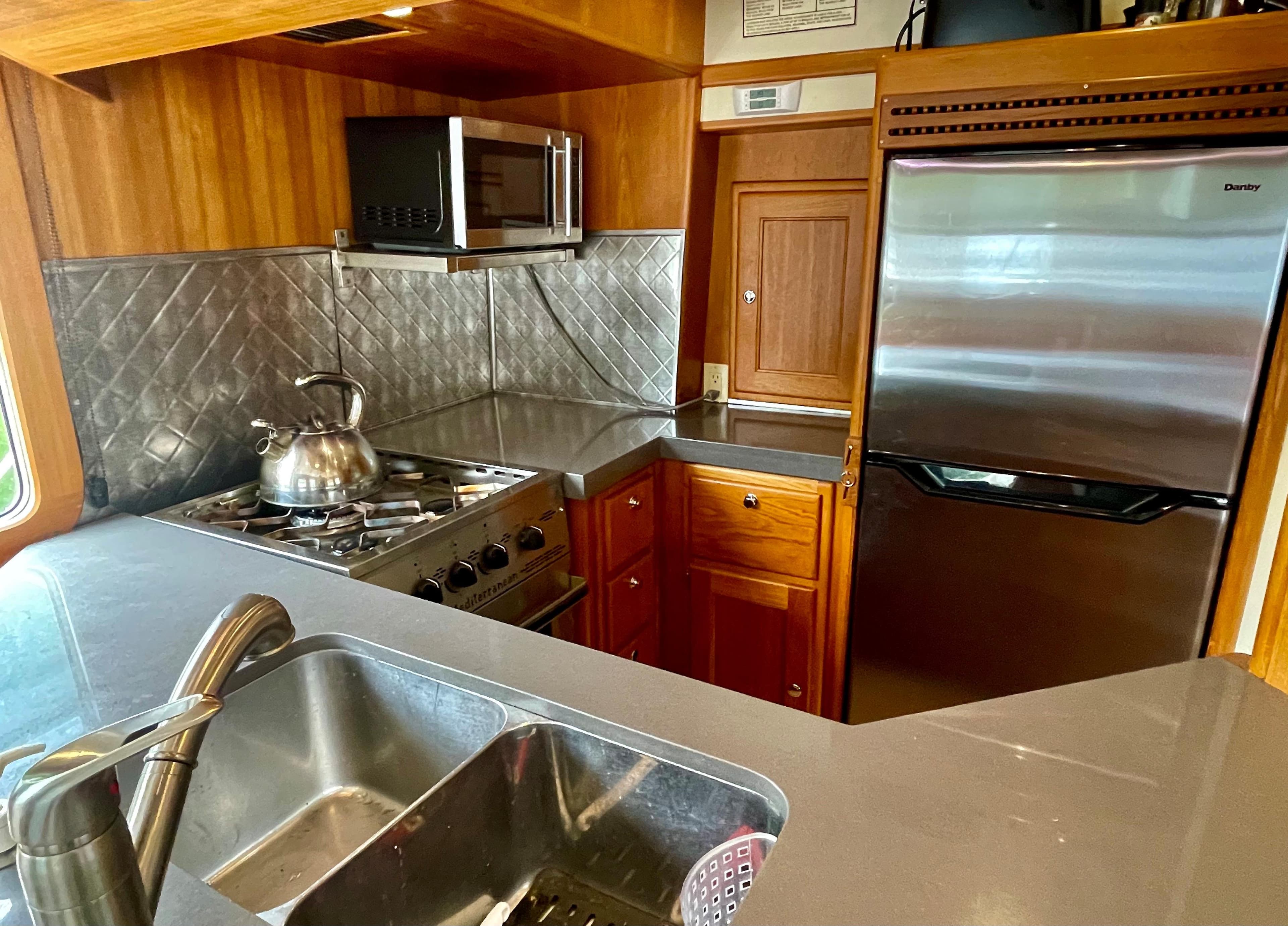 1999 Nordhavn 40