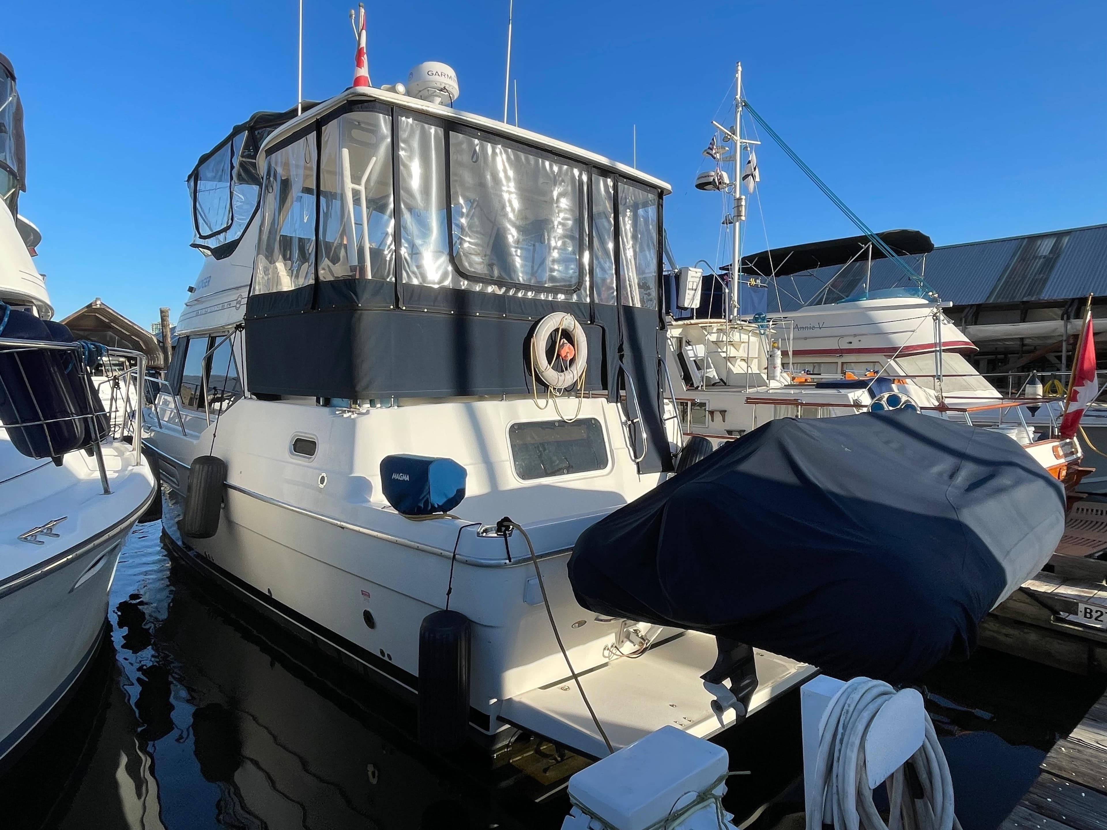 1998 Bayliner 4087 Aft Cabin Motoryacht