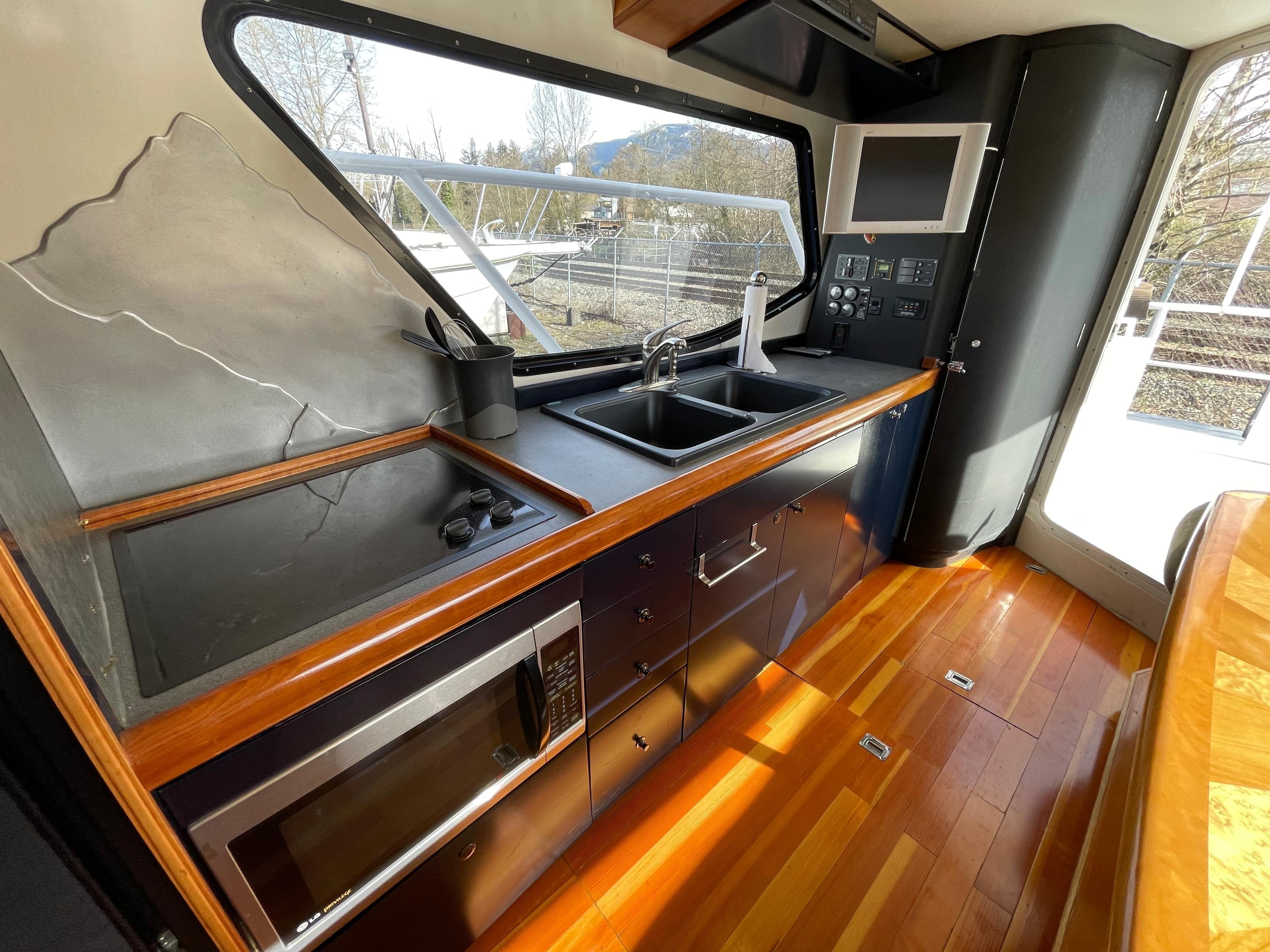 2004 Ocean Custom