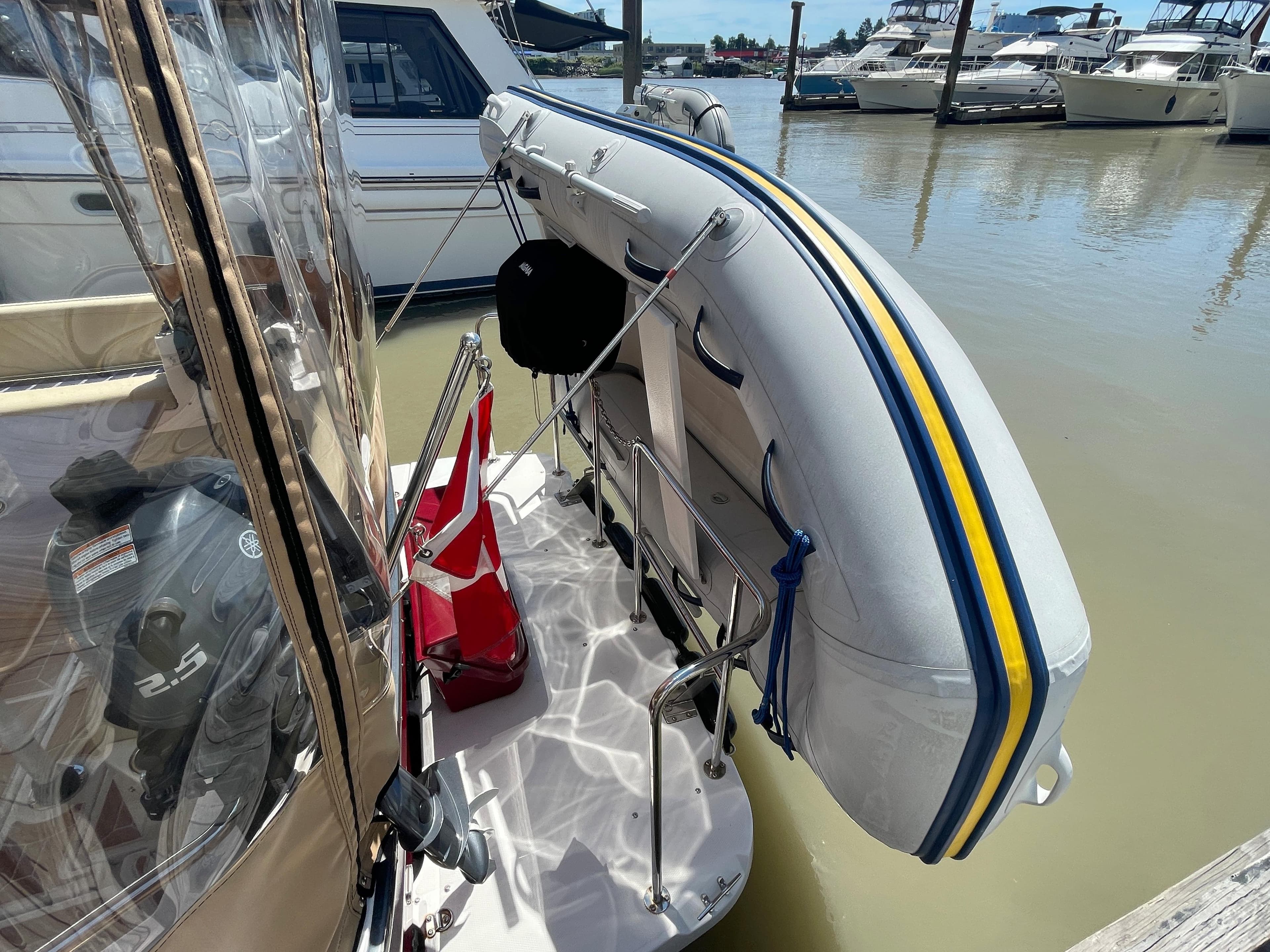 2020 Ranger Tugs 31CB