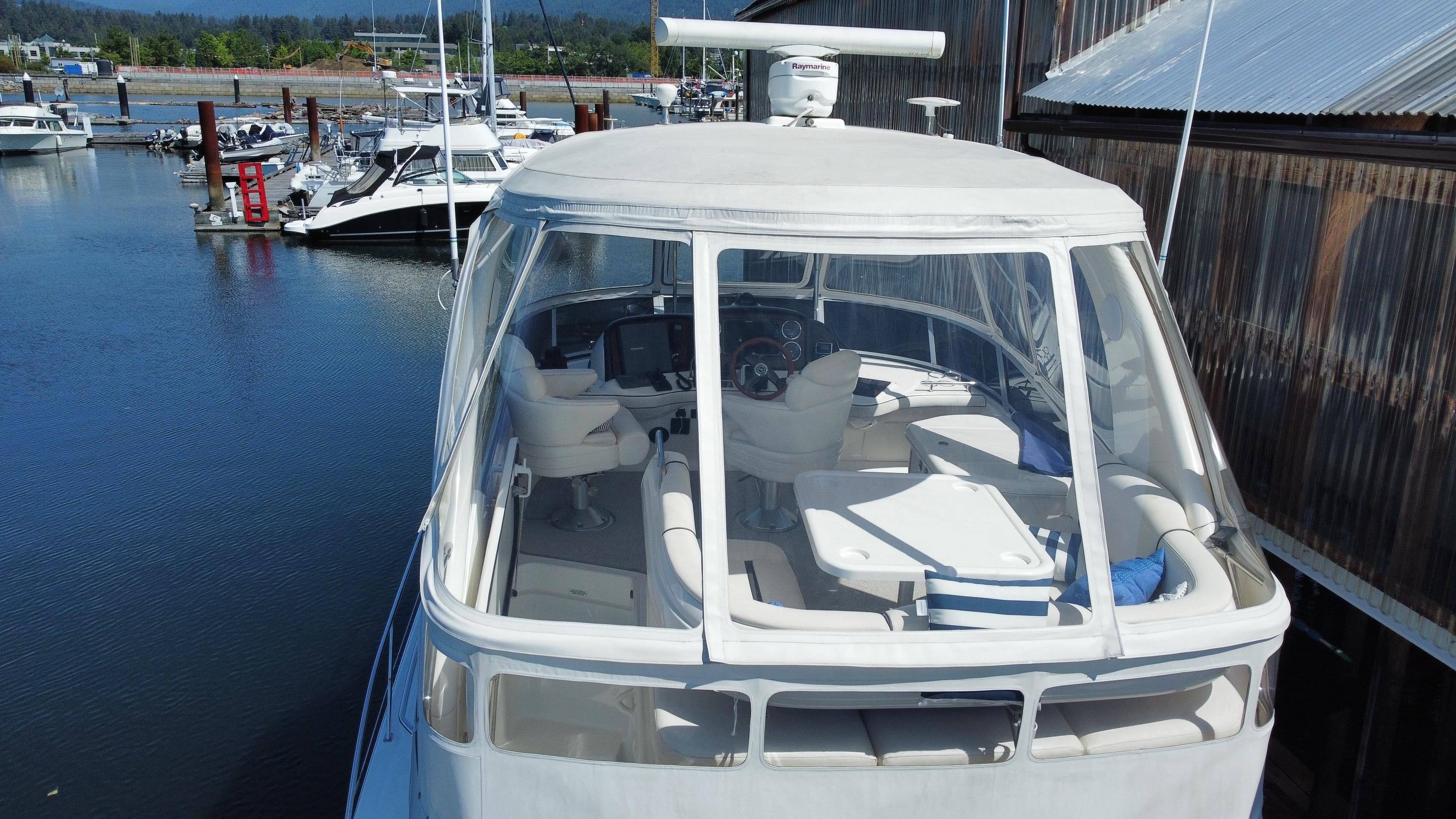 2004 Sea Ray 42 Sedan Bridge