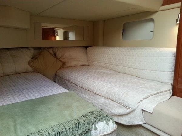 2004 Sea Ray 42 Sedan Bridge