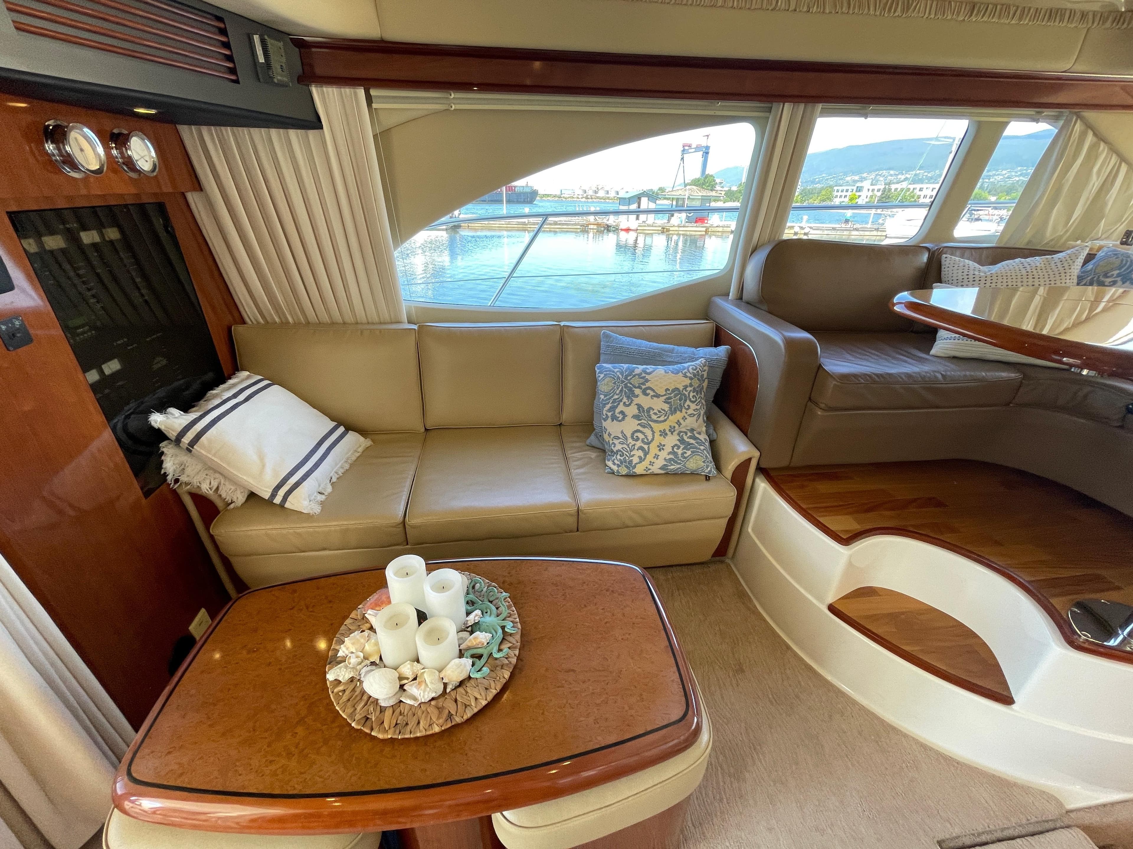 2004 Sea Ray 42 Sedan Bridge