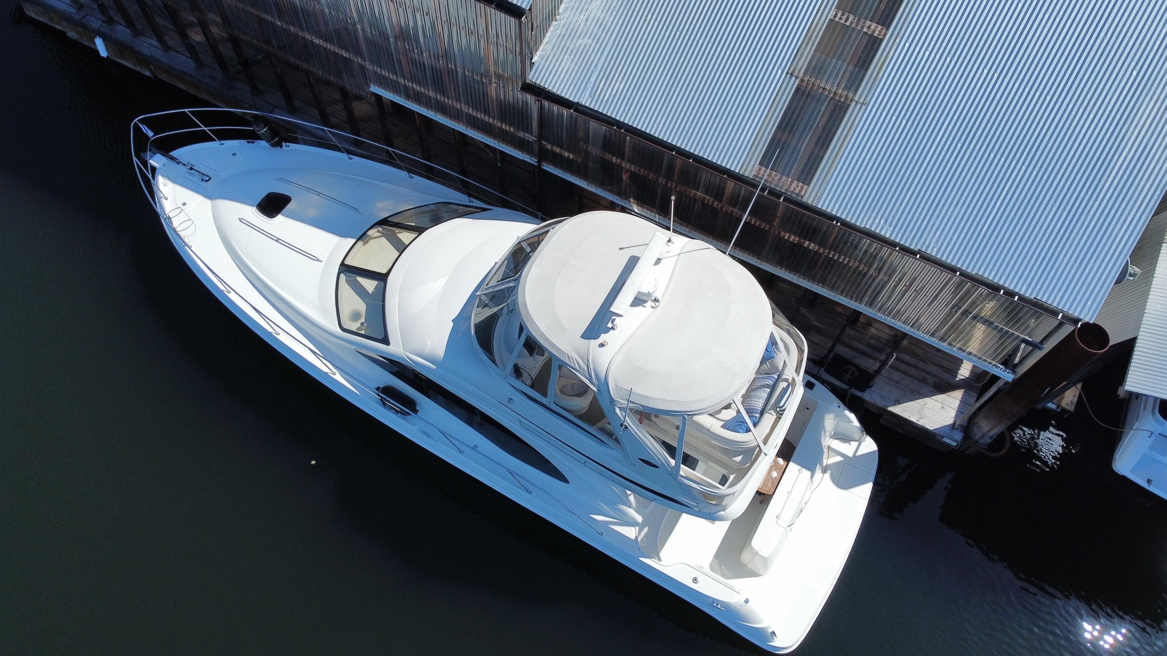 2004 Sea Ray 42 Sedan Bridge