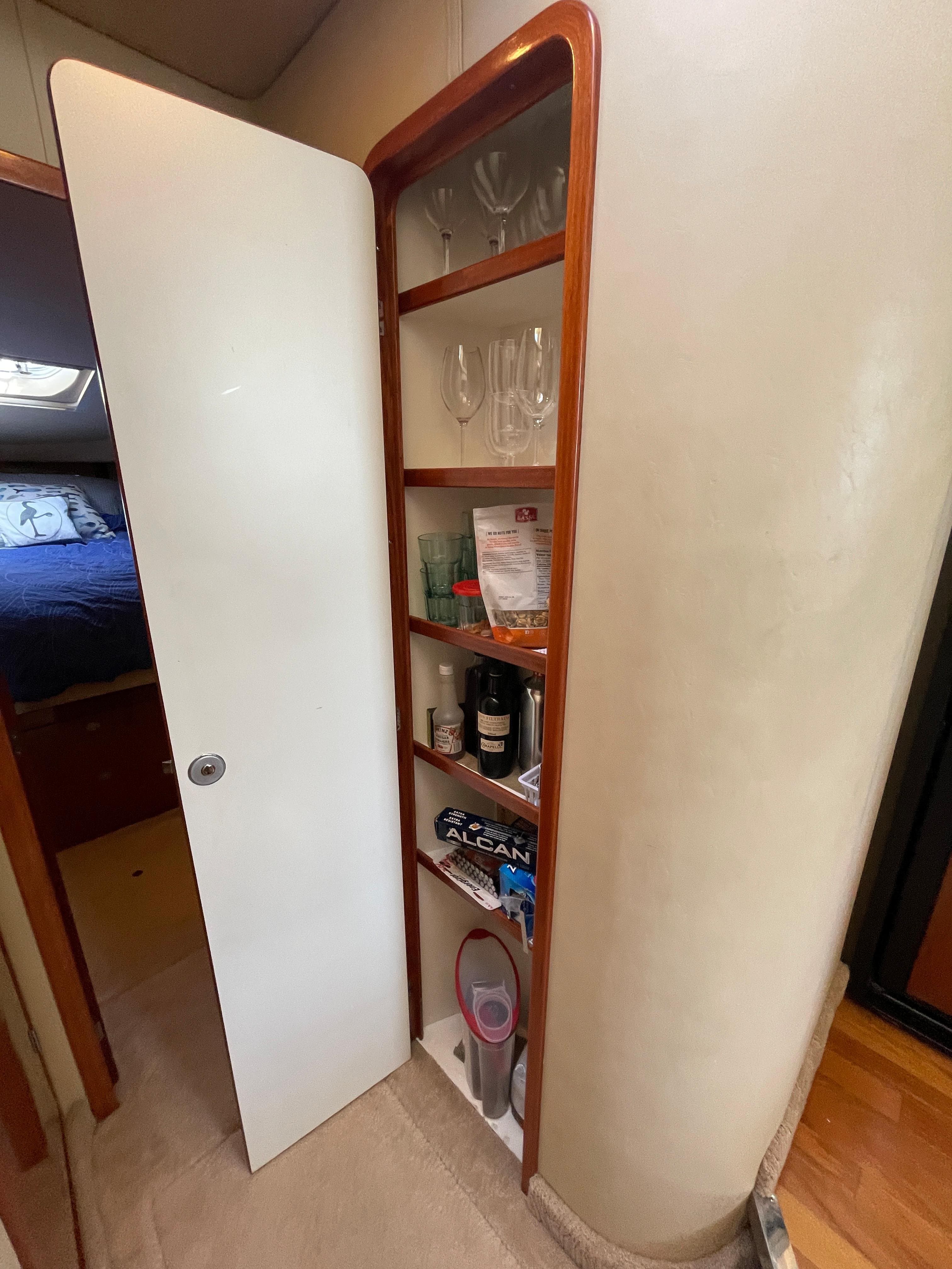 2004 Sea Ray 42 Sedan Bridge