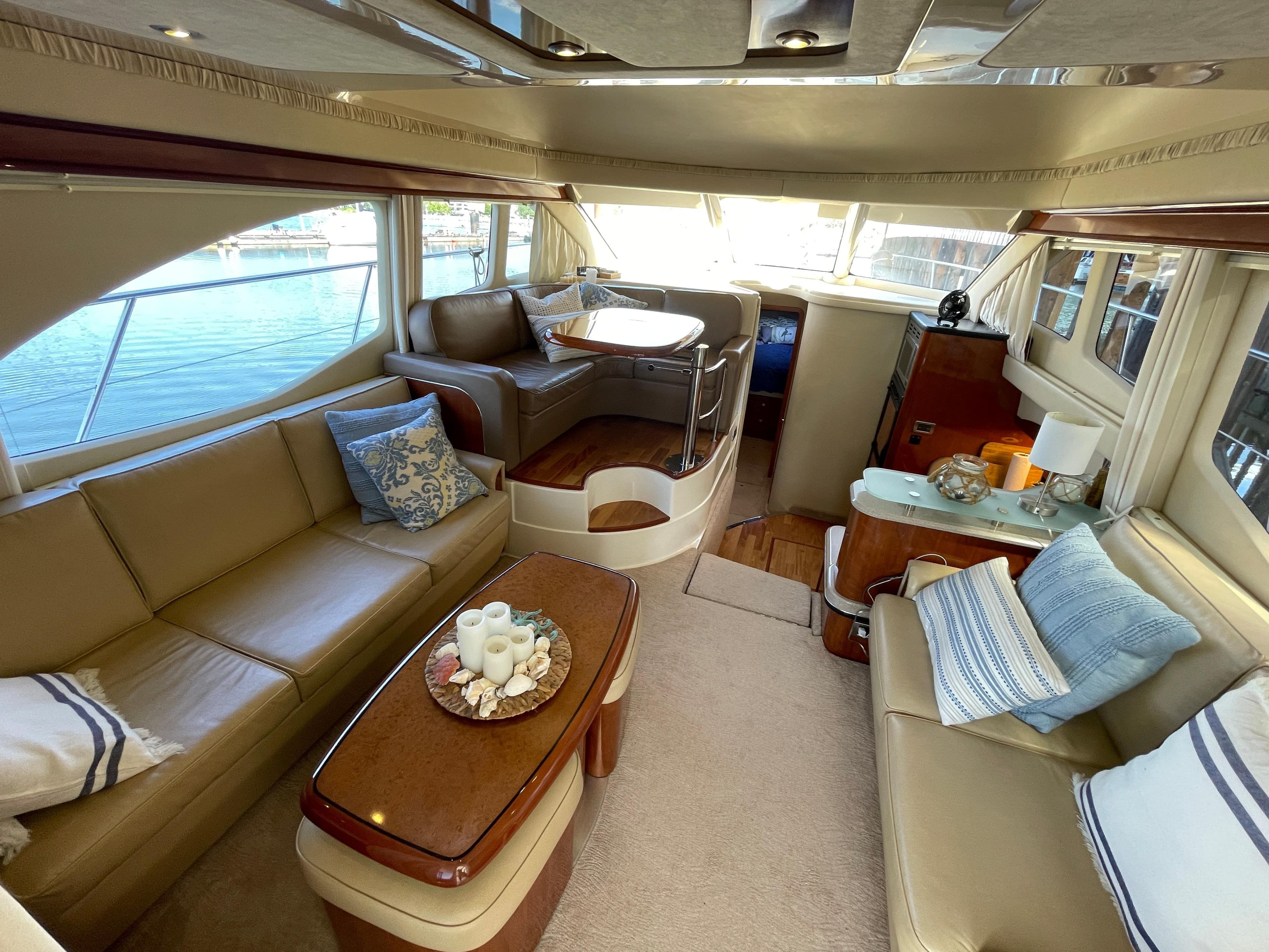 2004 Sea Ray 42 Sedan Bridge