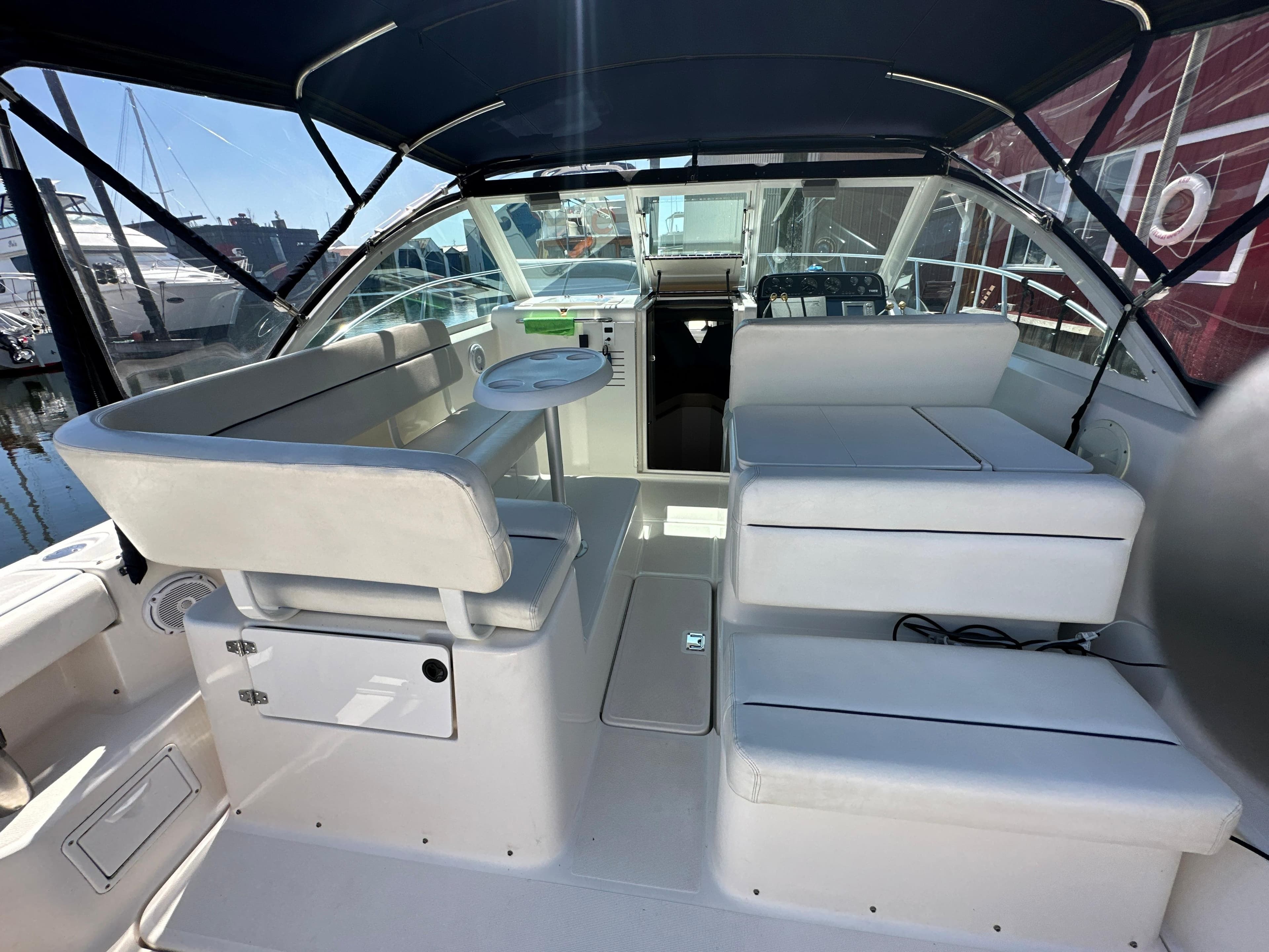 2002 Tiara Yachts Coronet