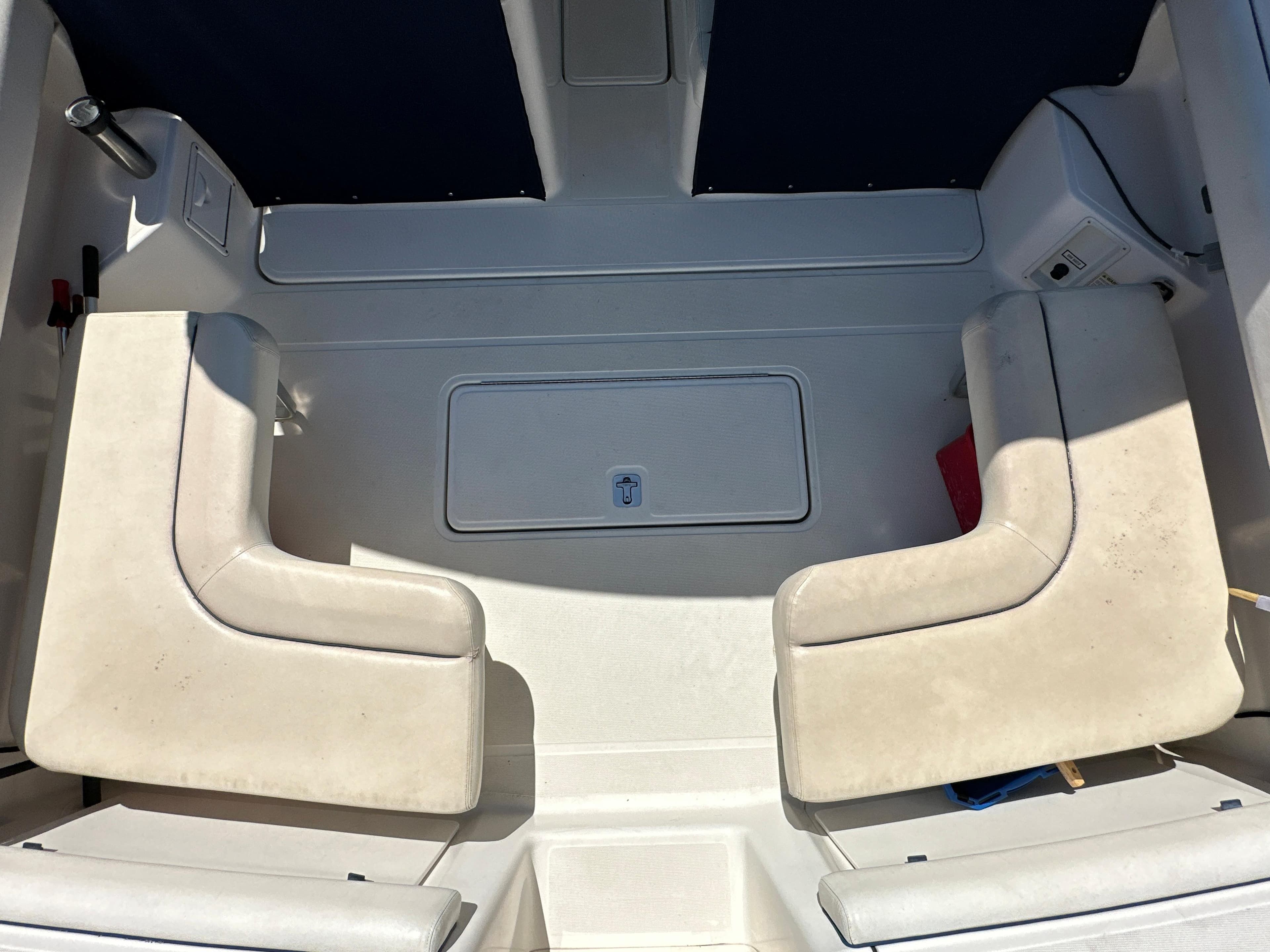 2002 Tiara Yachts Coronet