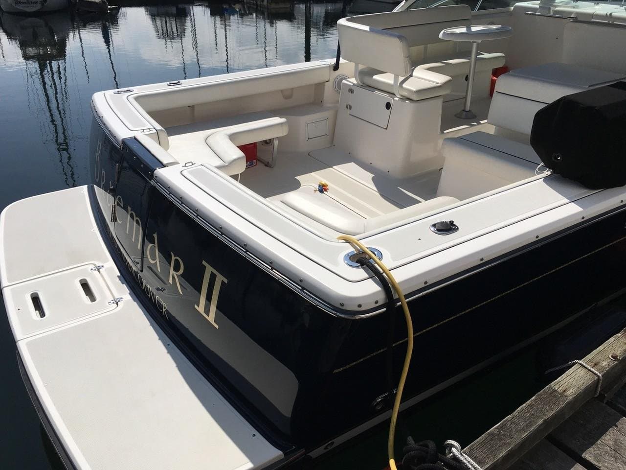 2002 Tiara Yachts Coronet