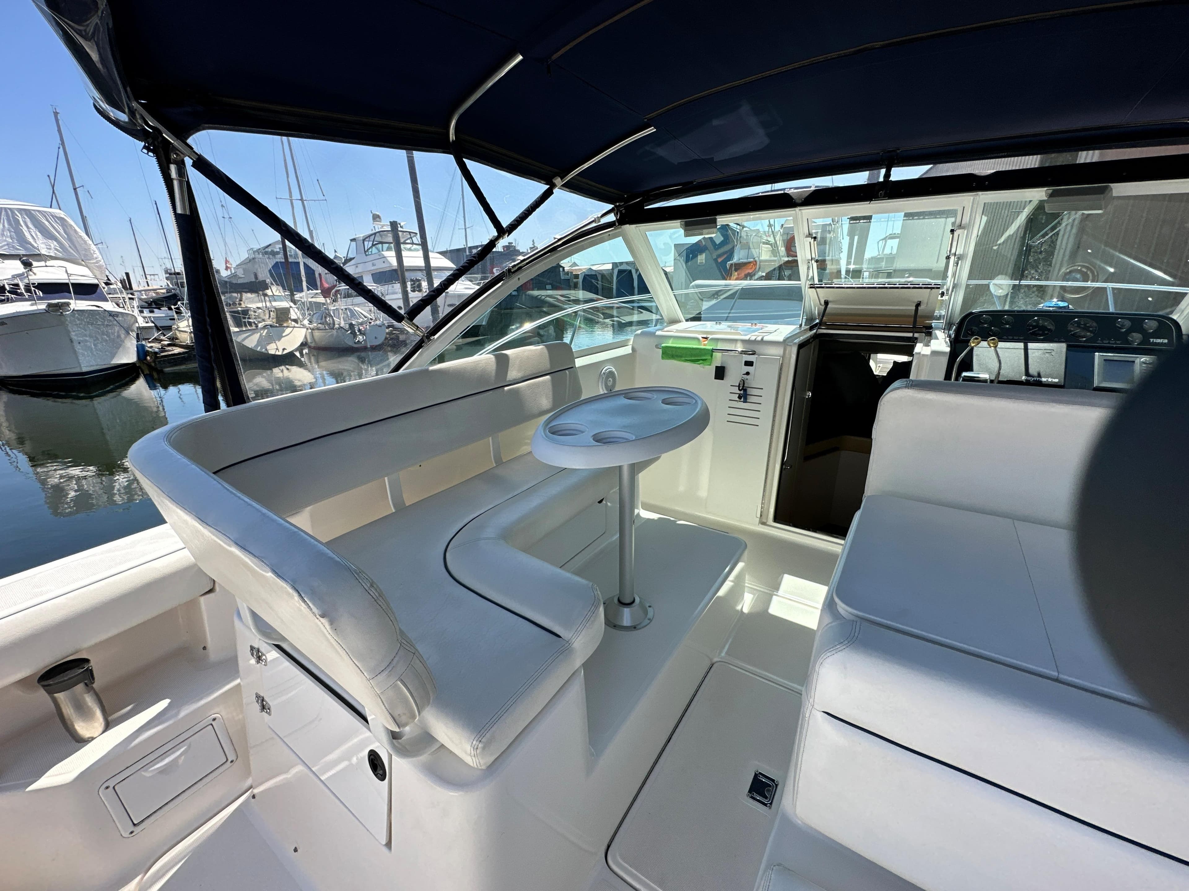 2002 Tiara Yachts Coronet