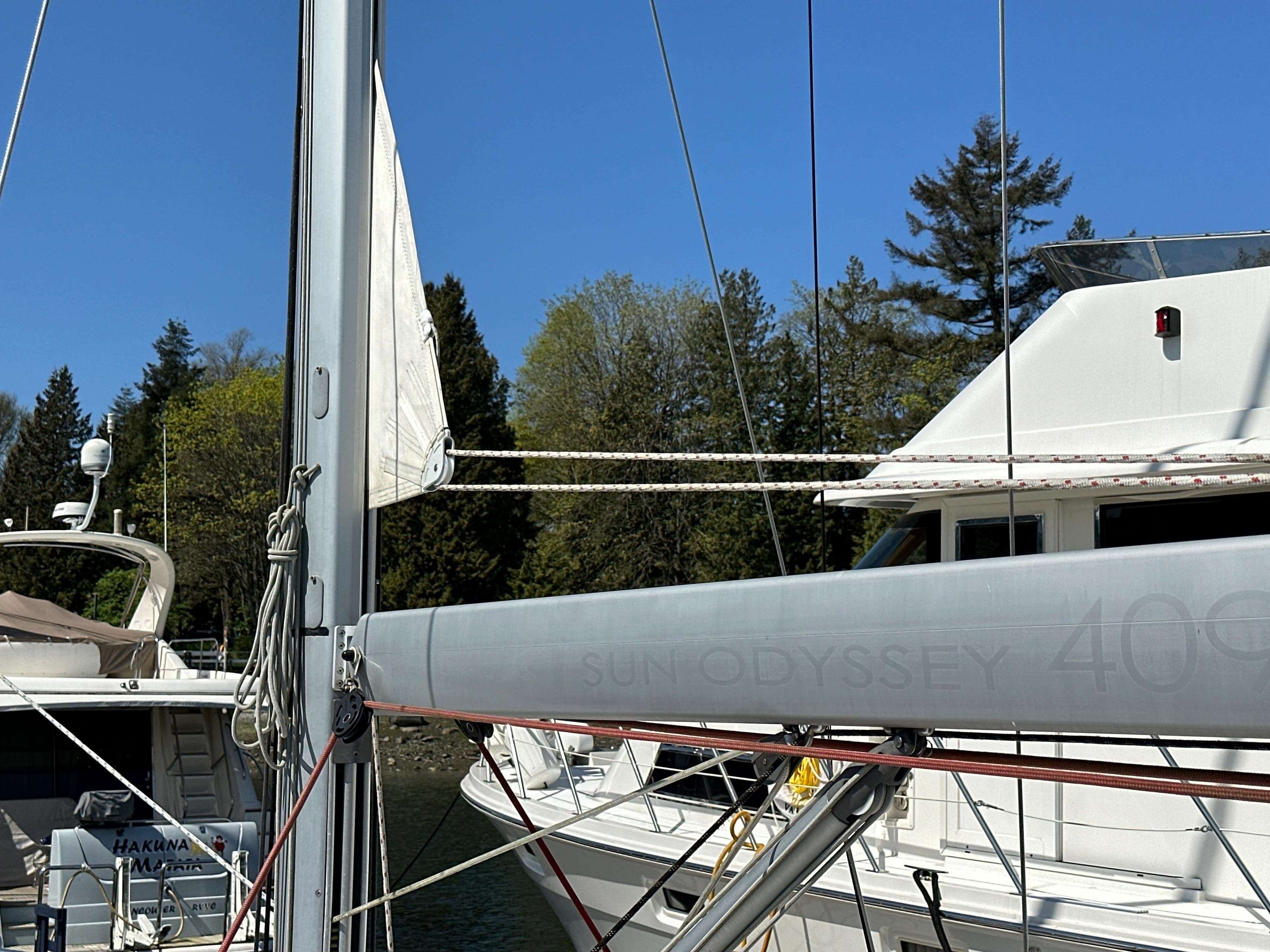 2015 Jeanneau Sun Odyssey 409