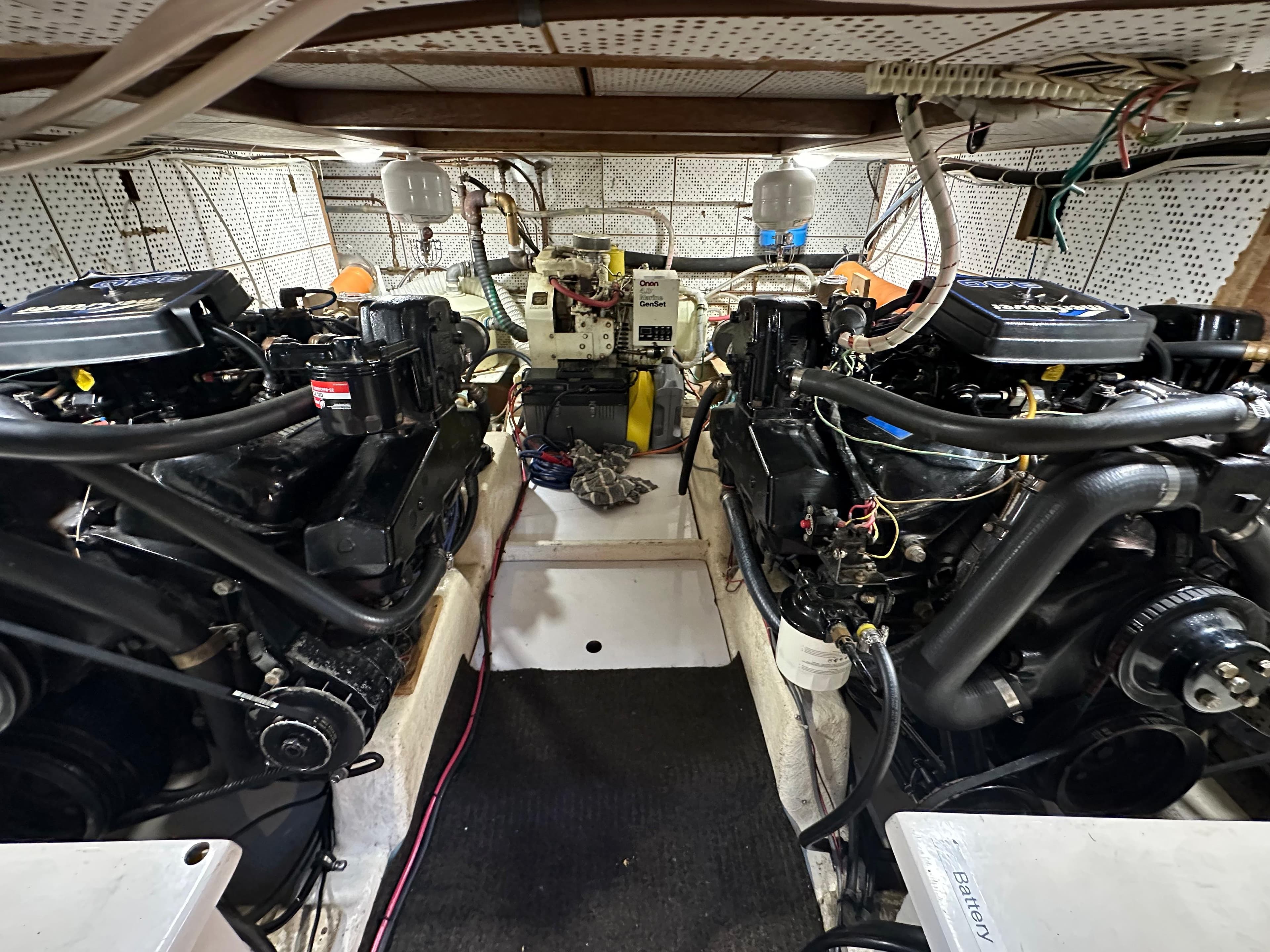 1985 Nova 40 Aft Cabin