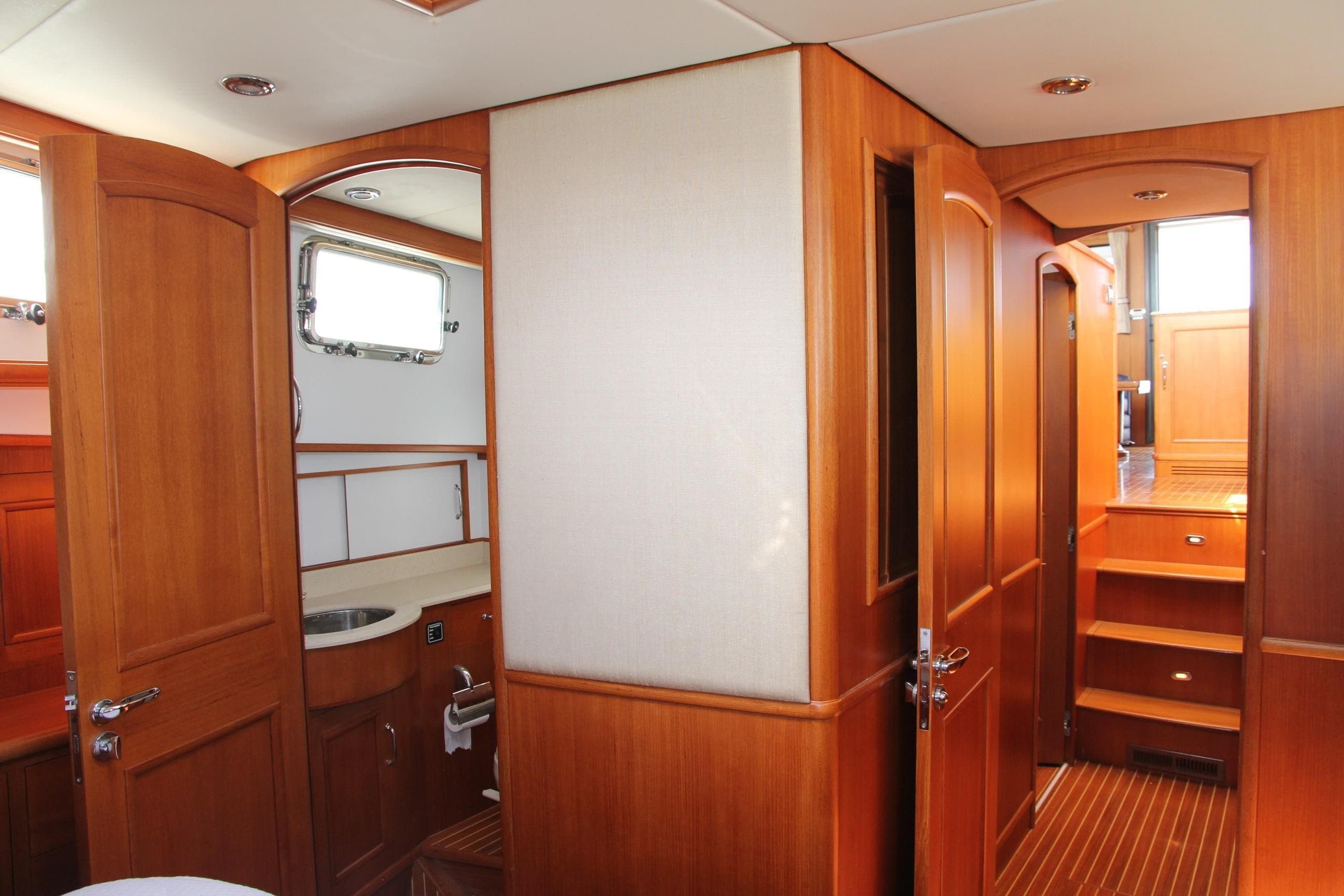 2006 Grand Banks 47 Europa