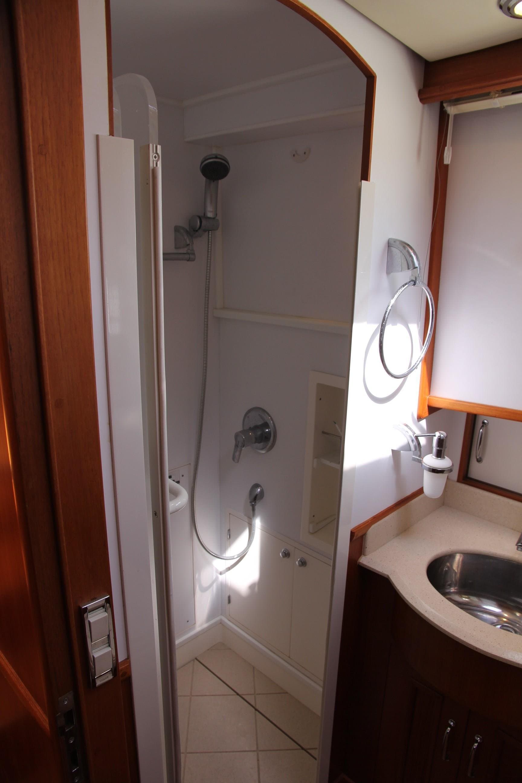 2006 Grand Banks 47 Europa