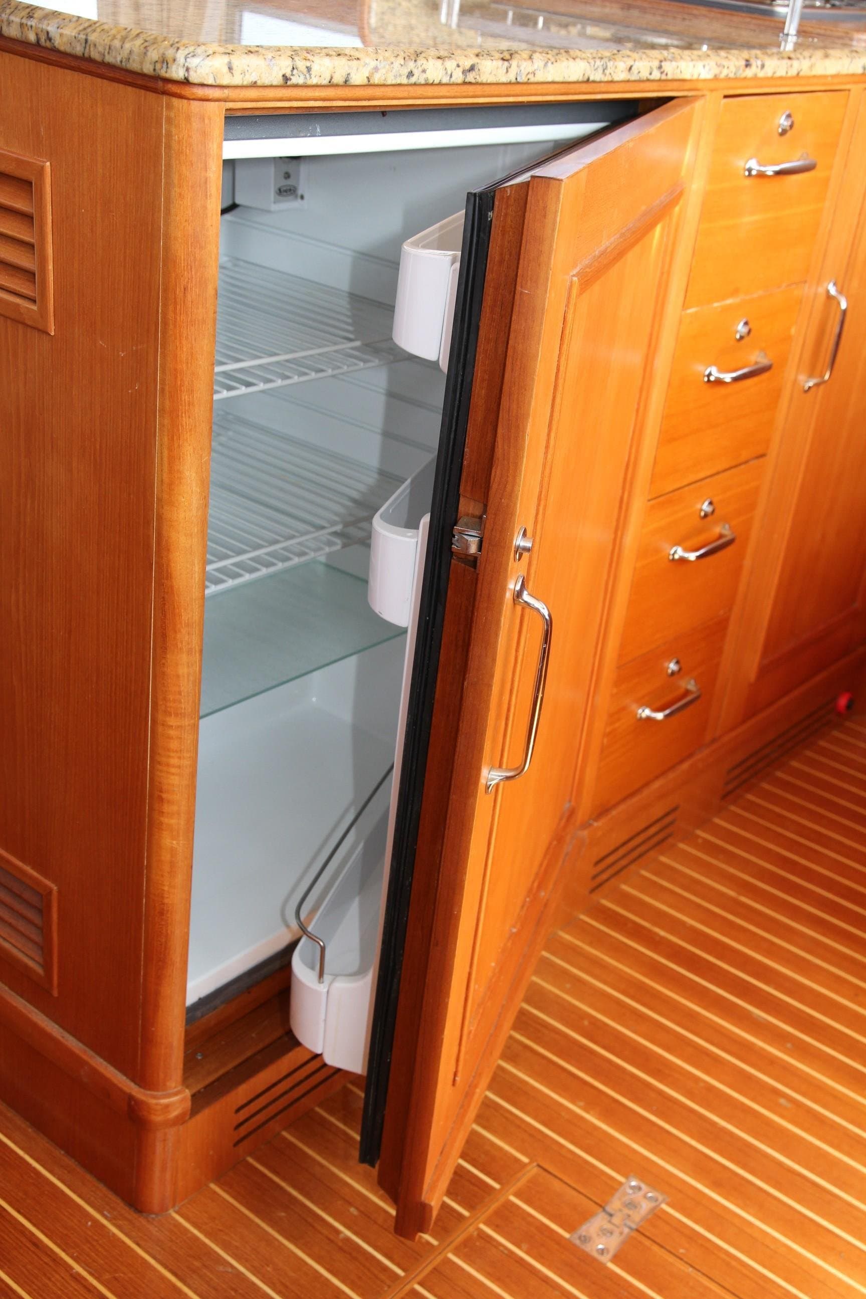 2006 Grand Banks 47 Europa