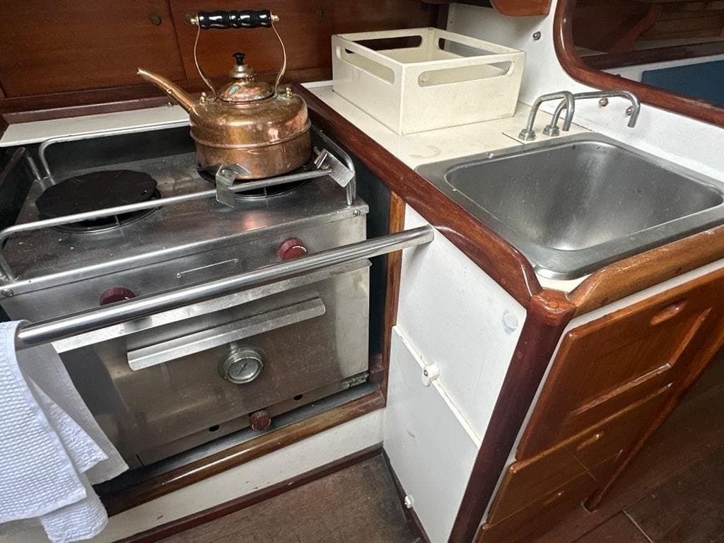 1981 Bristol Channel Cutter 28