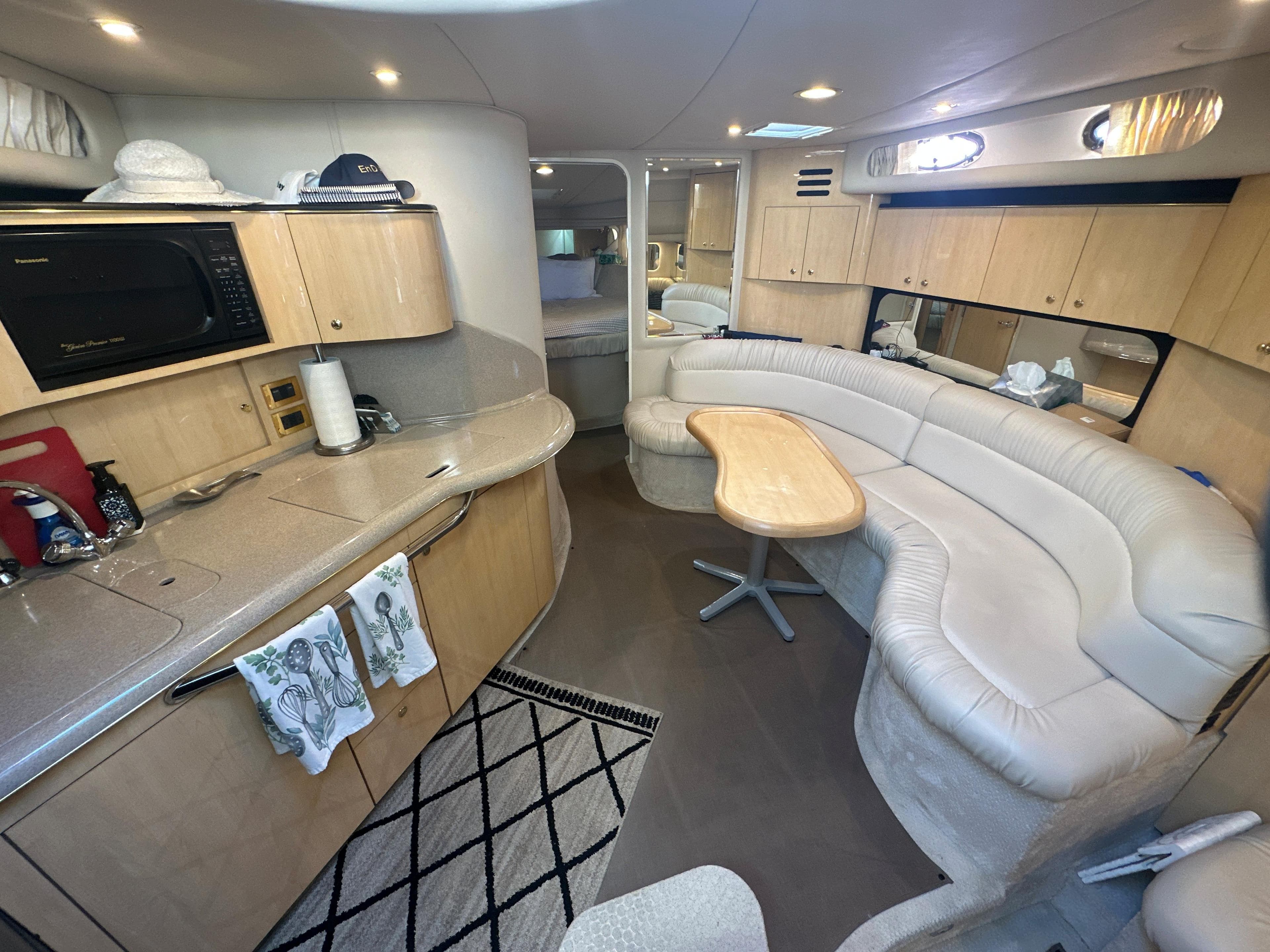 1999 Sea Ray 380 Sundancer