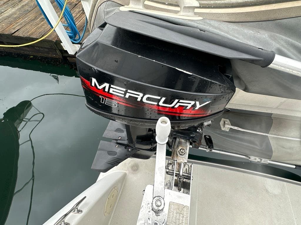 1995 Carver 355 Aft Cabin Motor Yacht